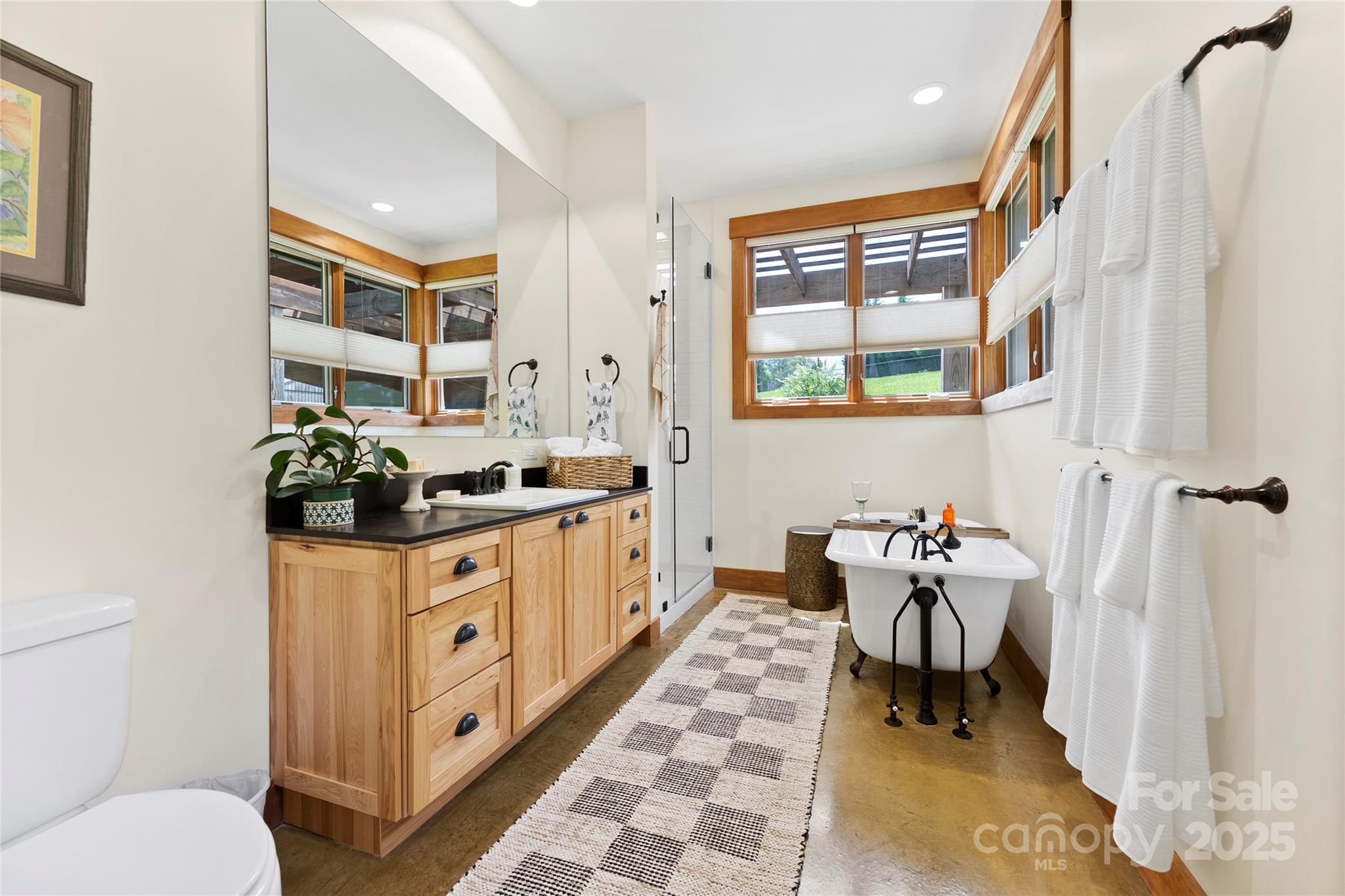 13 New Home Road — Marshall