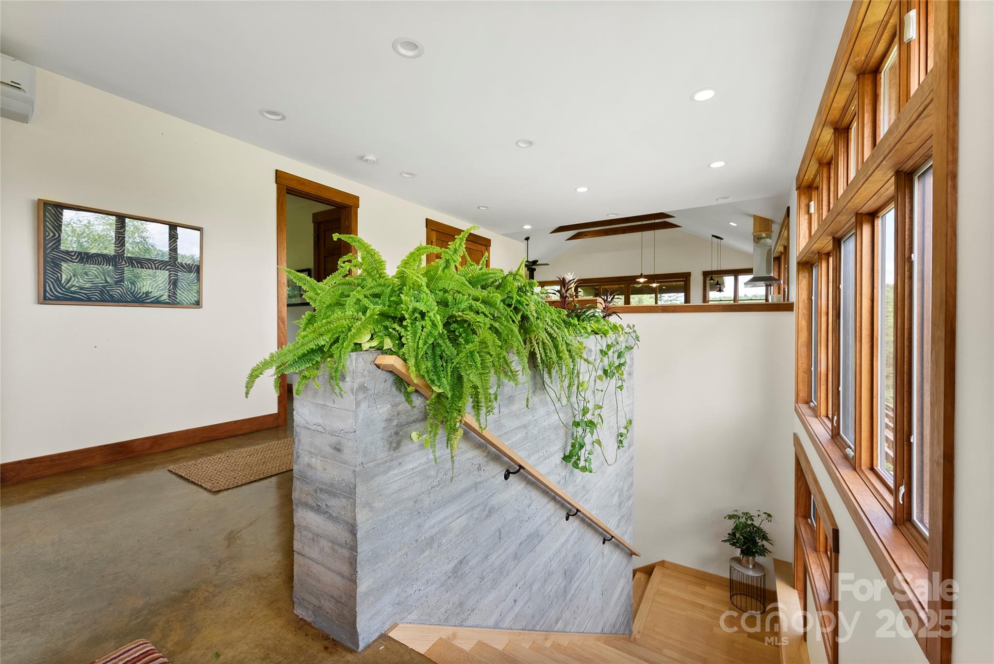 13 New Home Road — Marshall