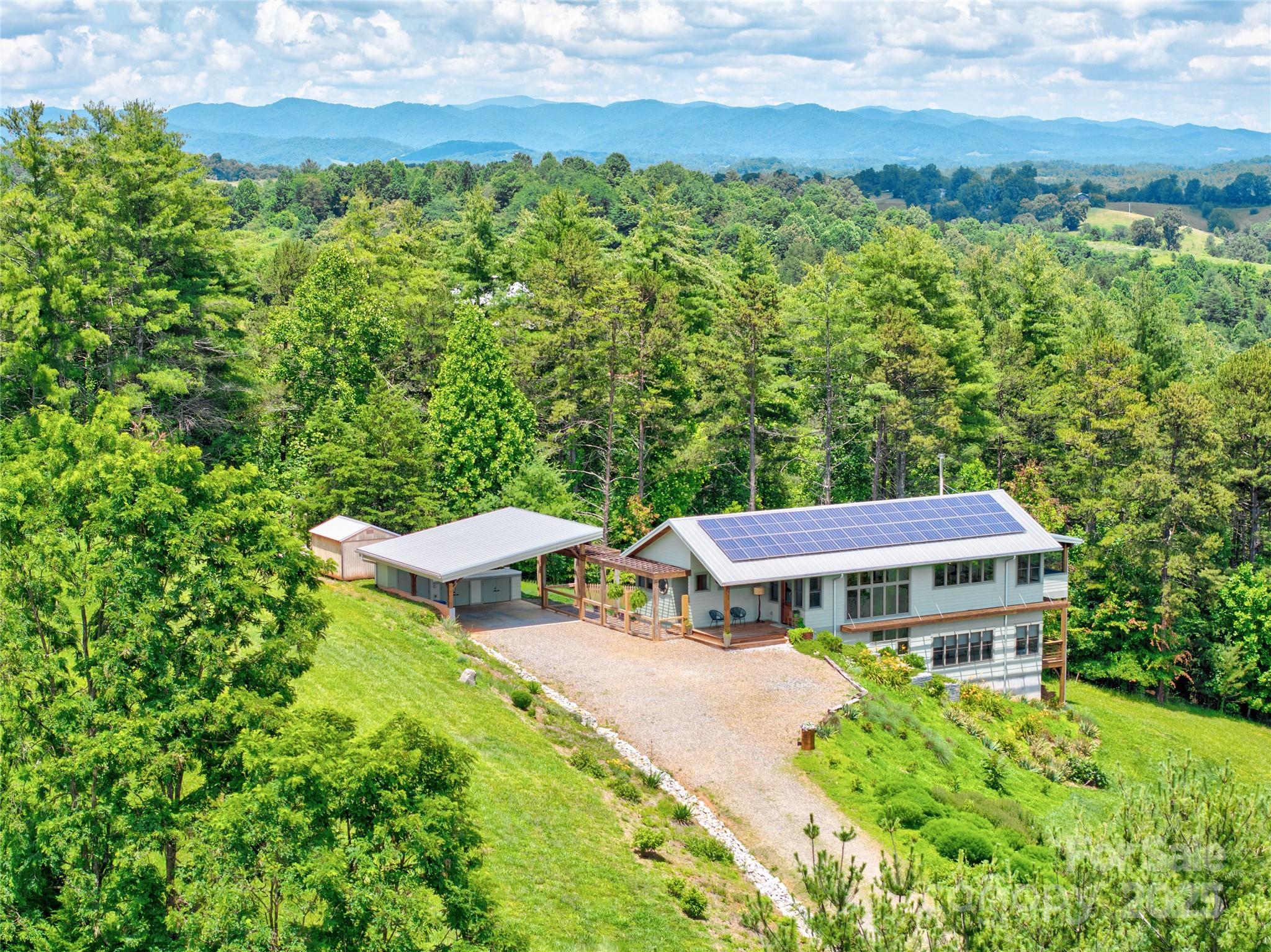 13 New Home Road — Marshall
