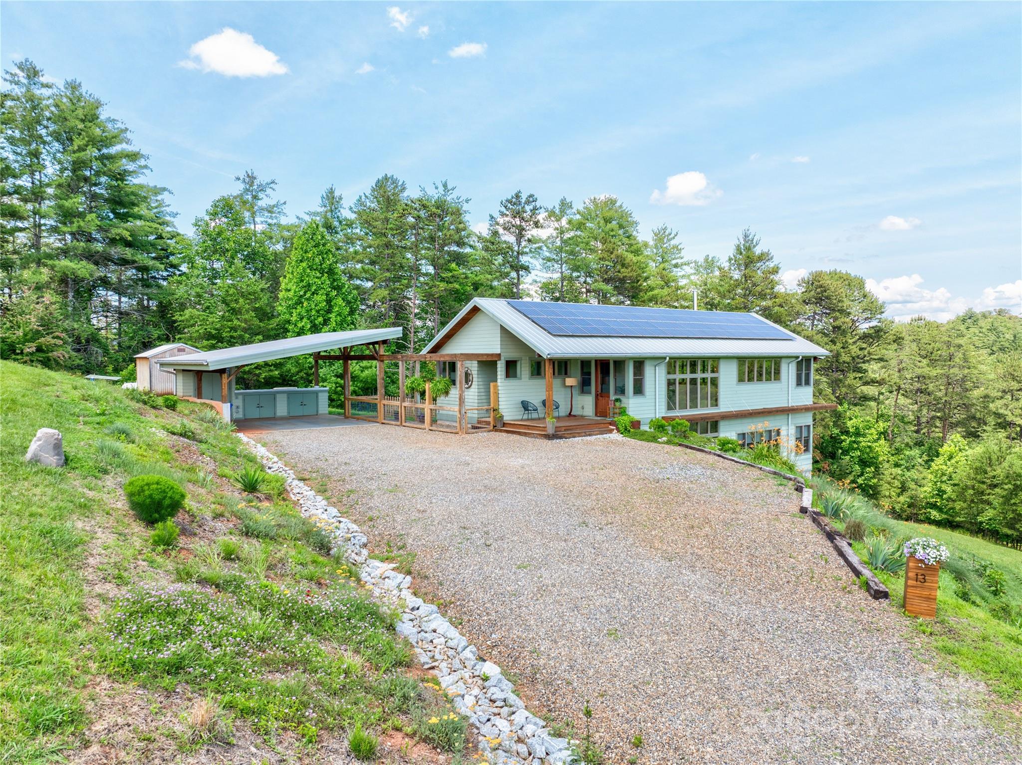 13 New Home Road — Marshall