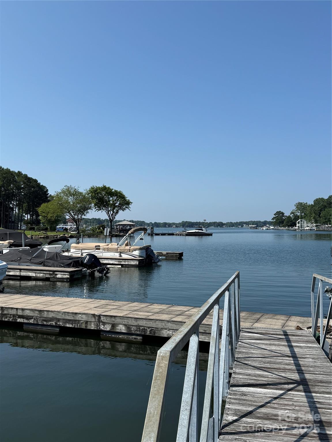 18511 Harborside Drive — Cornelius