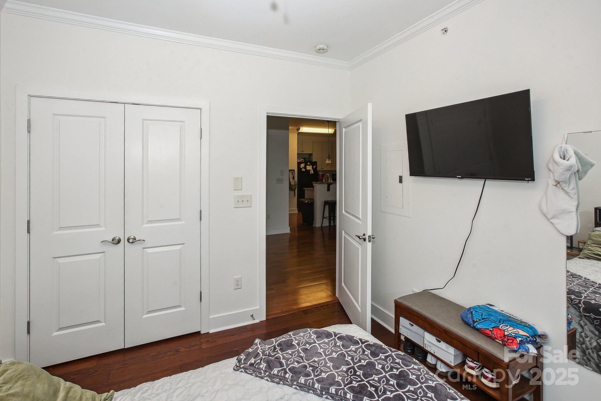 630 Calvert Street #410 — Charlotte