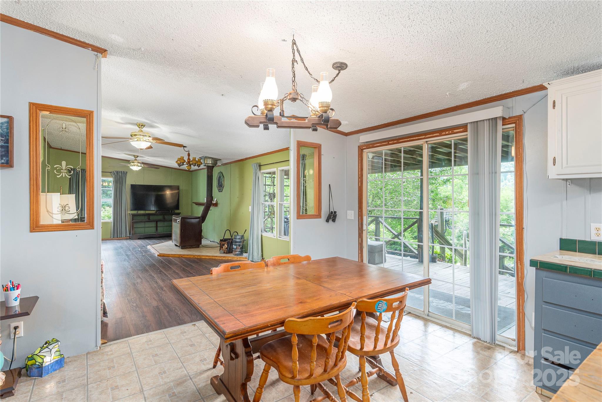 495 Courtney Lane — Canton