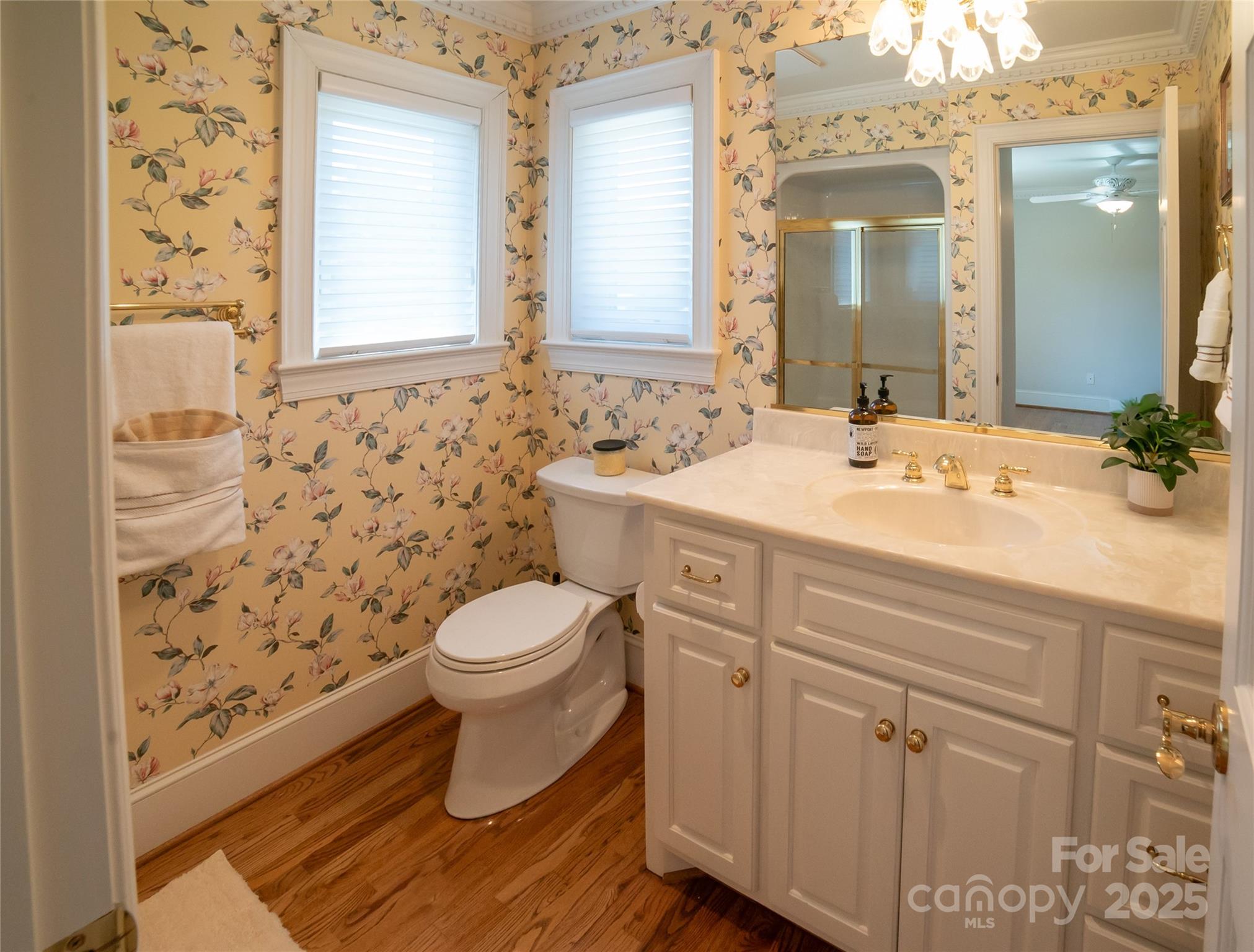 2770 Lakeview Drive — Lenoir