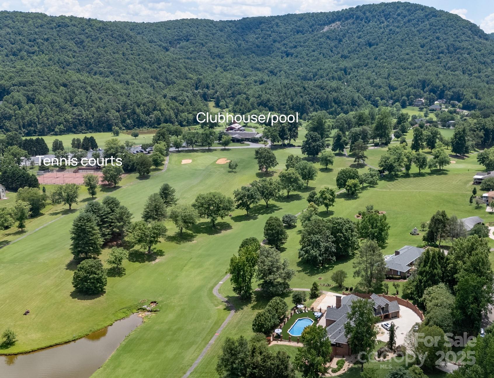 2770 Lakeview Drive — Lenoir