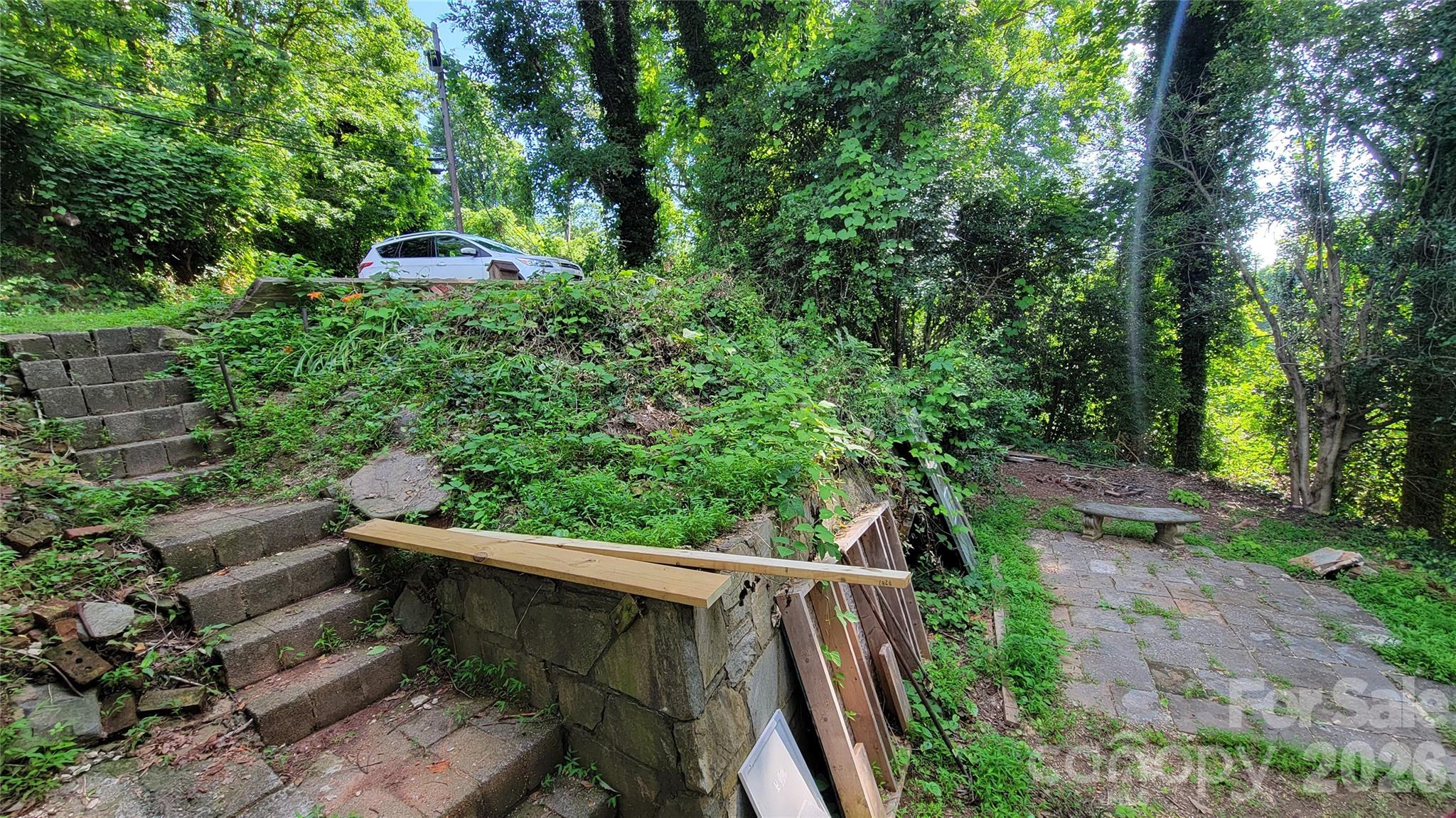 160 Cleveland Road — Tryon