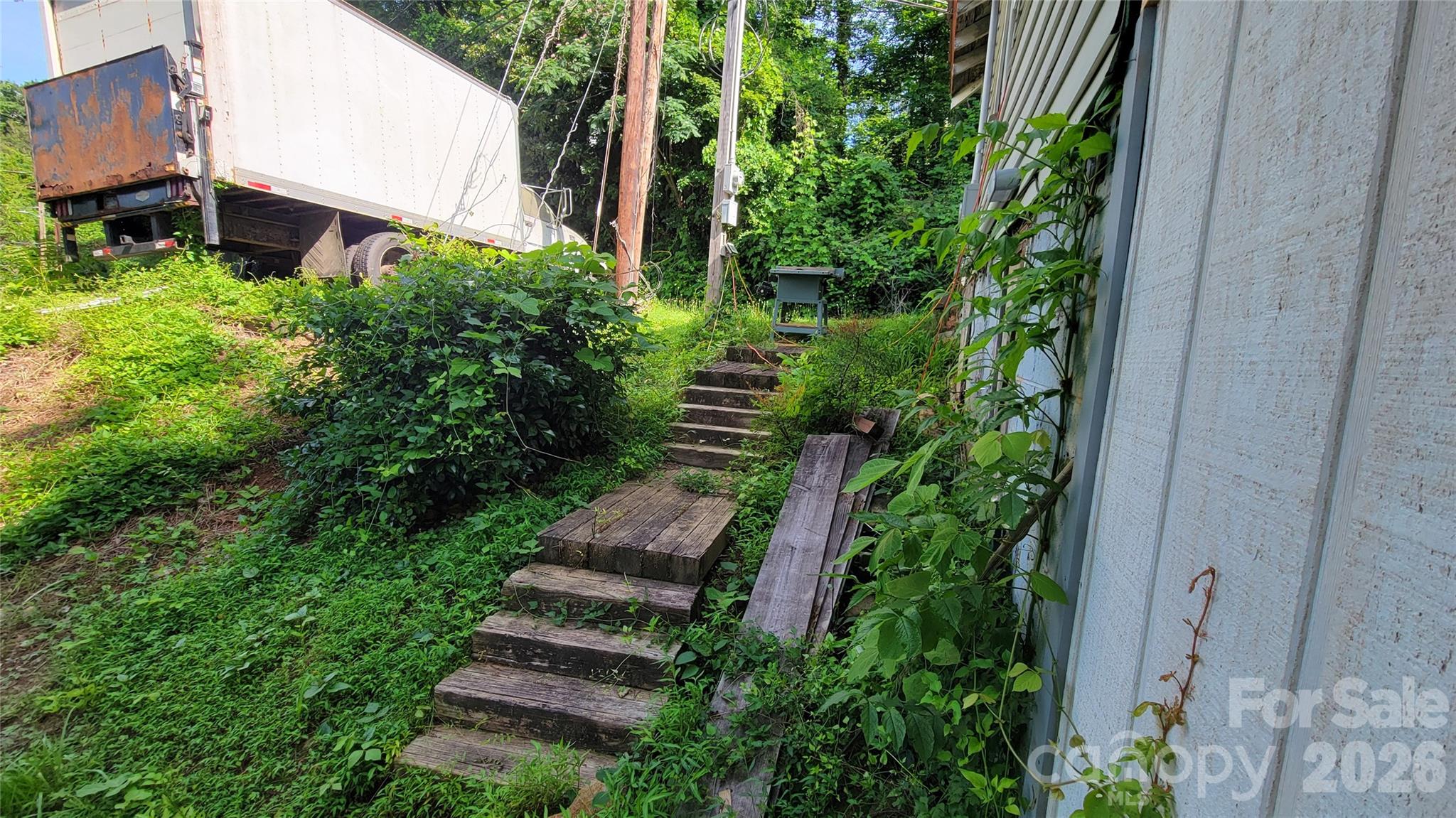 160 Cleveland Road — Tryon
