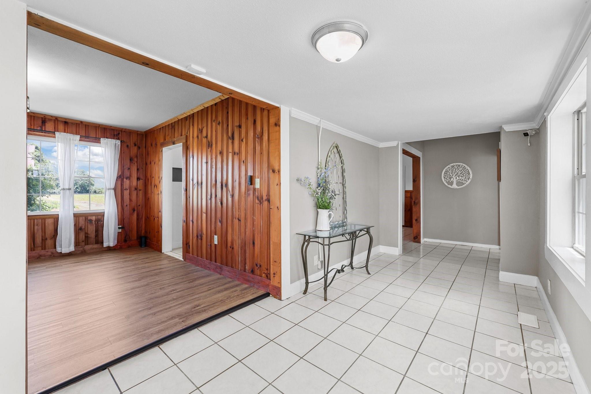 550 Woodleaf Barber Road — Cleveland