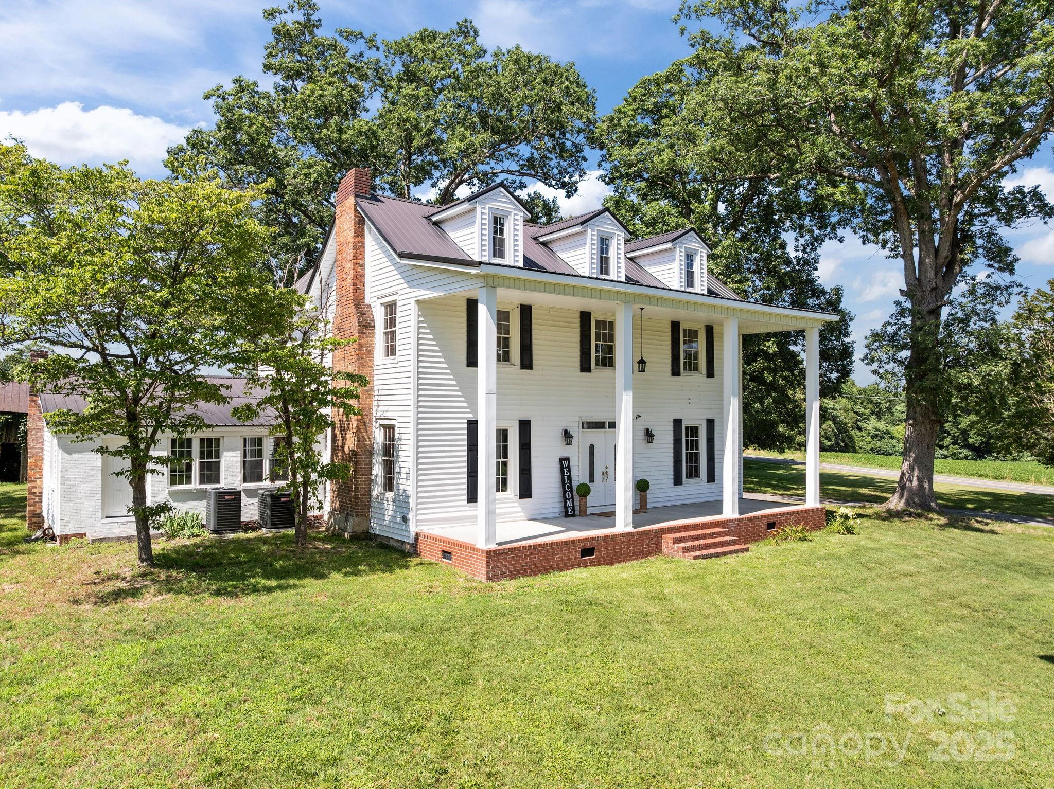 550 Woodleaf Barber Road — Cleveland