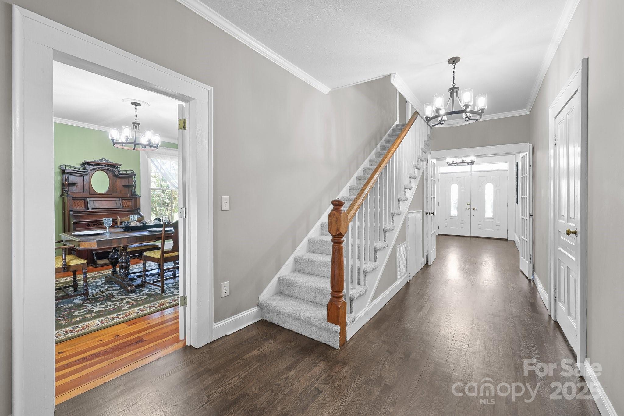 550 Woodleaf Barber Road — Cleveland