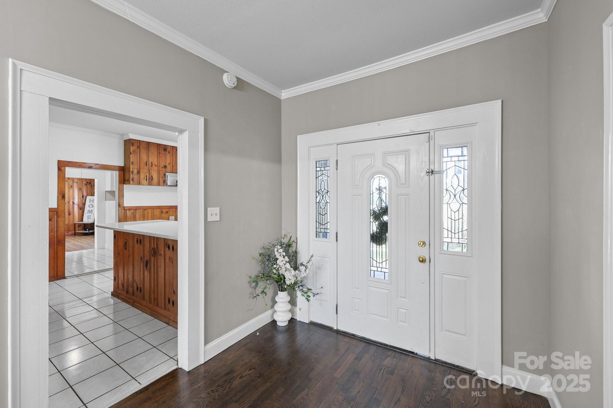 550 Woodleaf Barber Road — Cleveland