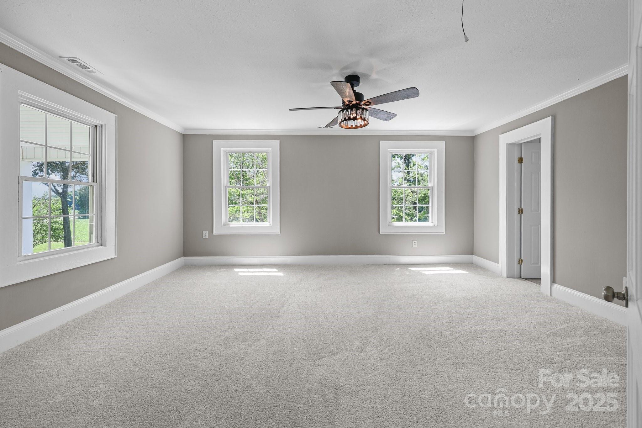 550 Woodleaf Barber Road — Cleveland