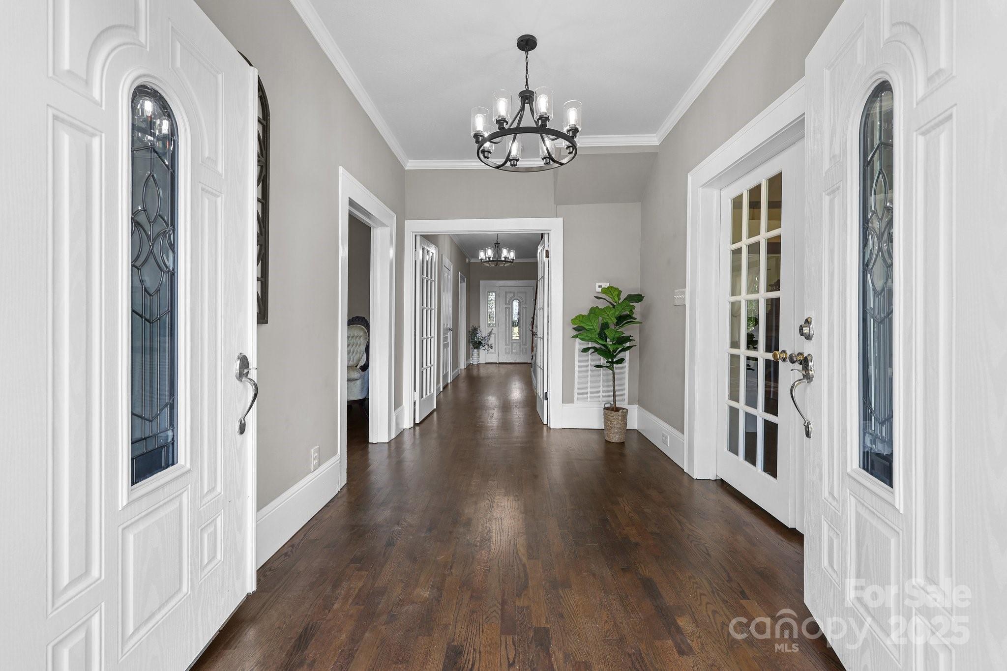 550 Woodleaf Barber Road — Cleveland