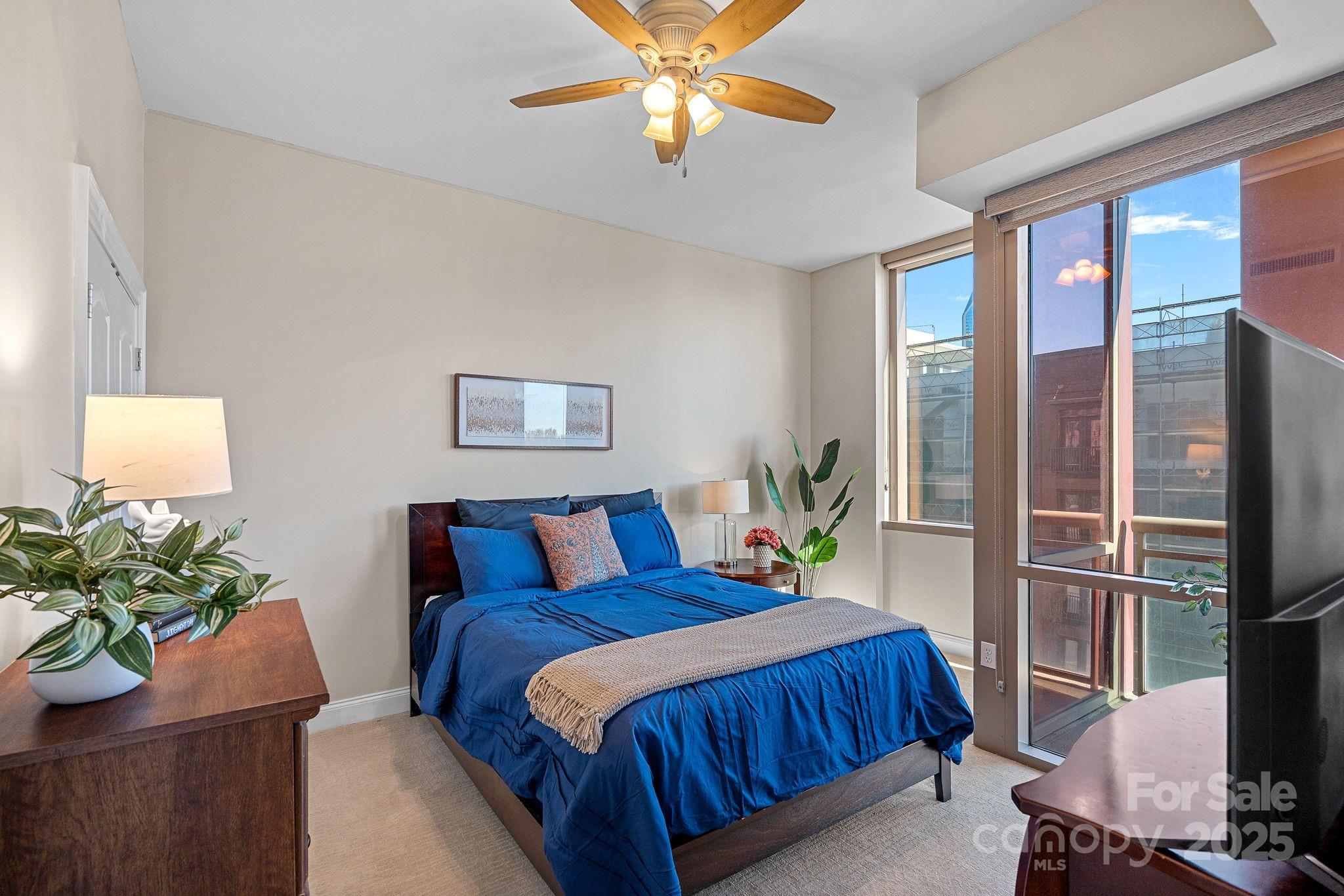 315 Arlington Avenue #607 — Charlotte