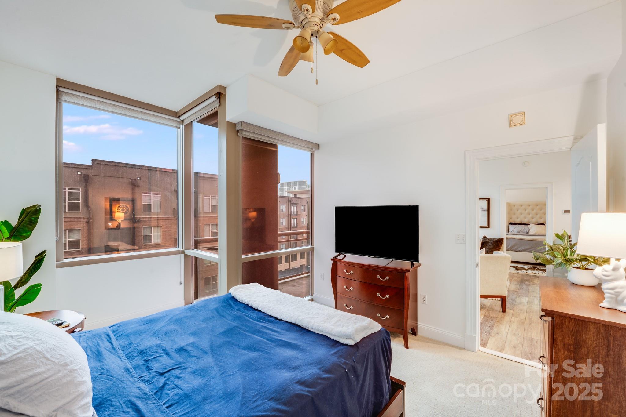 315 Arlington Avenue #607 — Charlotte
