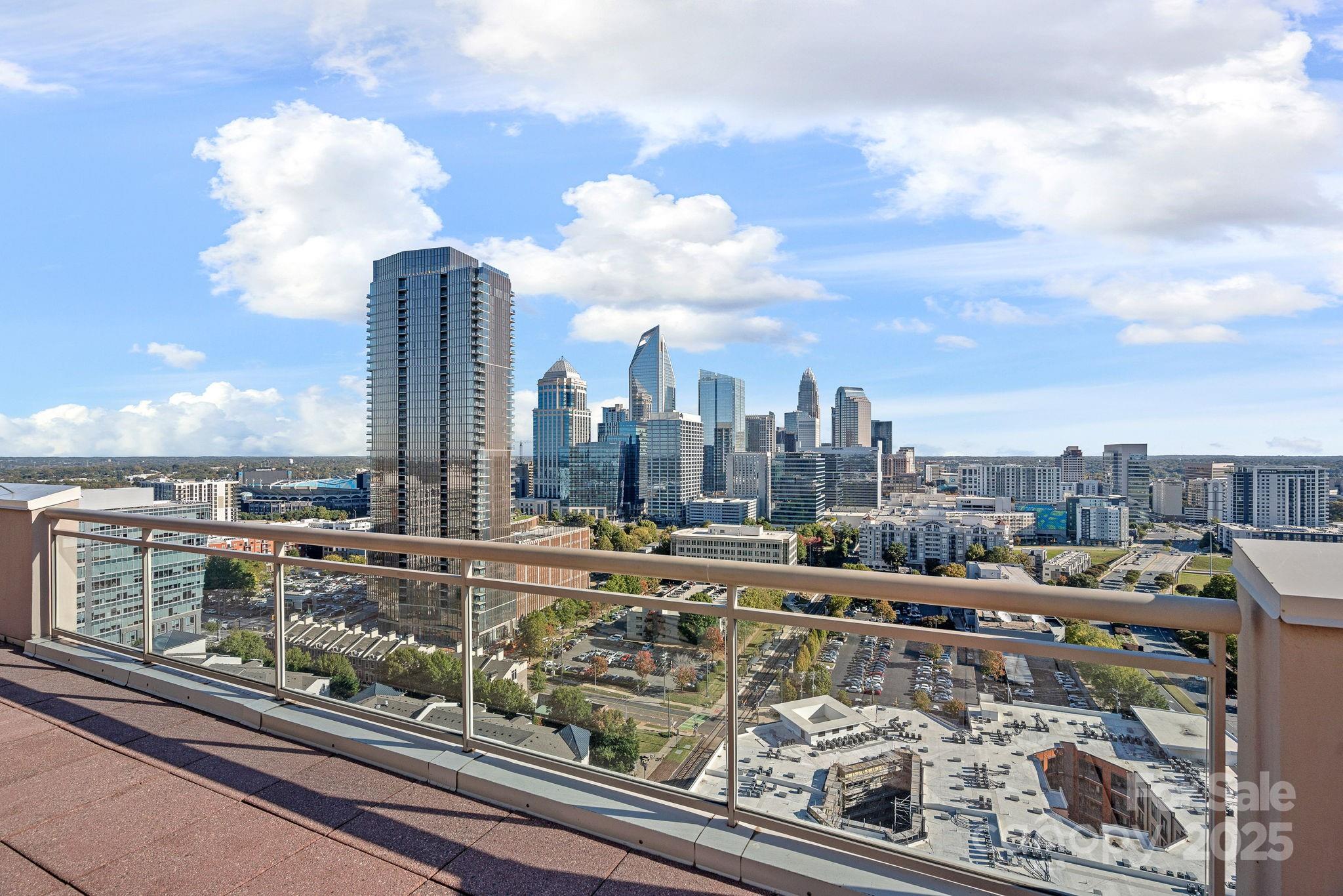 315 Arlington Avenue #607 — Charlotte