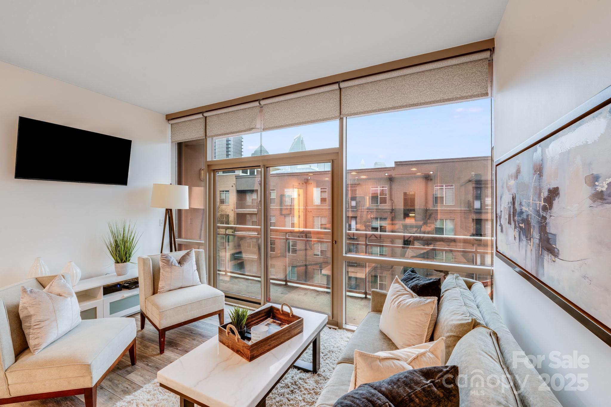 315 Arlington Avenue #607 — Charlotte