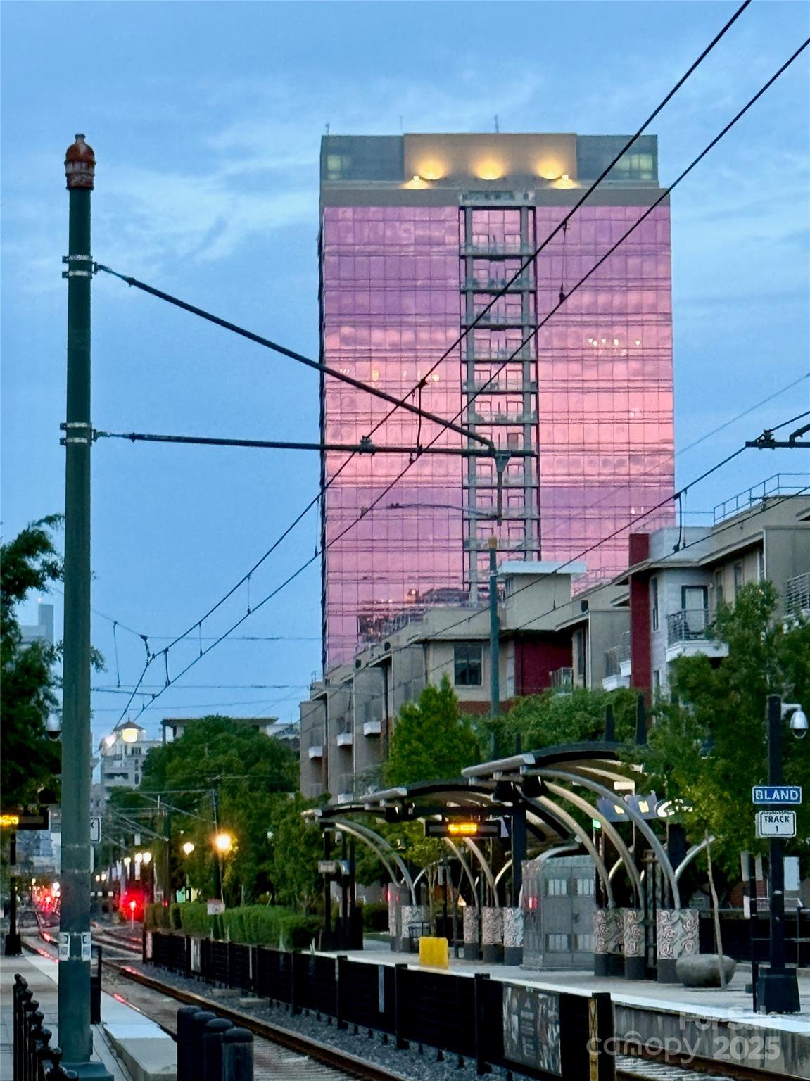 315 Arlington Avenue #607 — Charlotte
