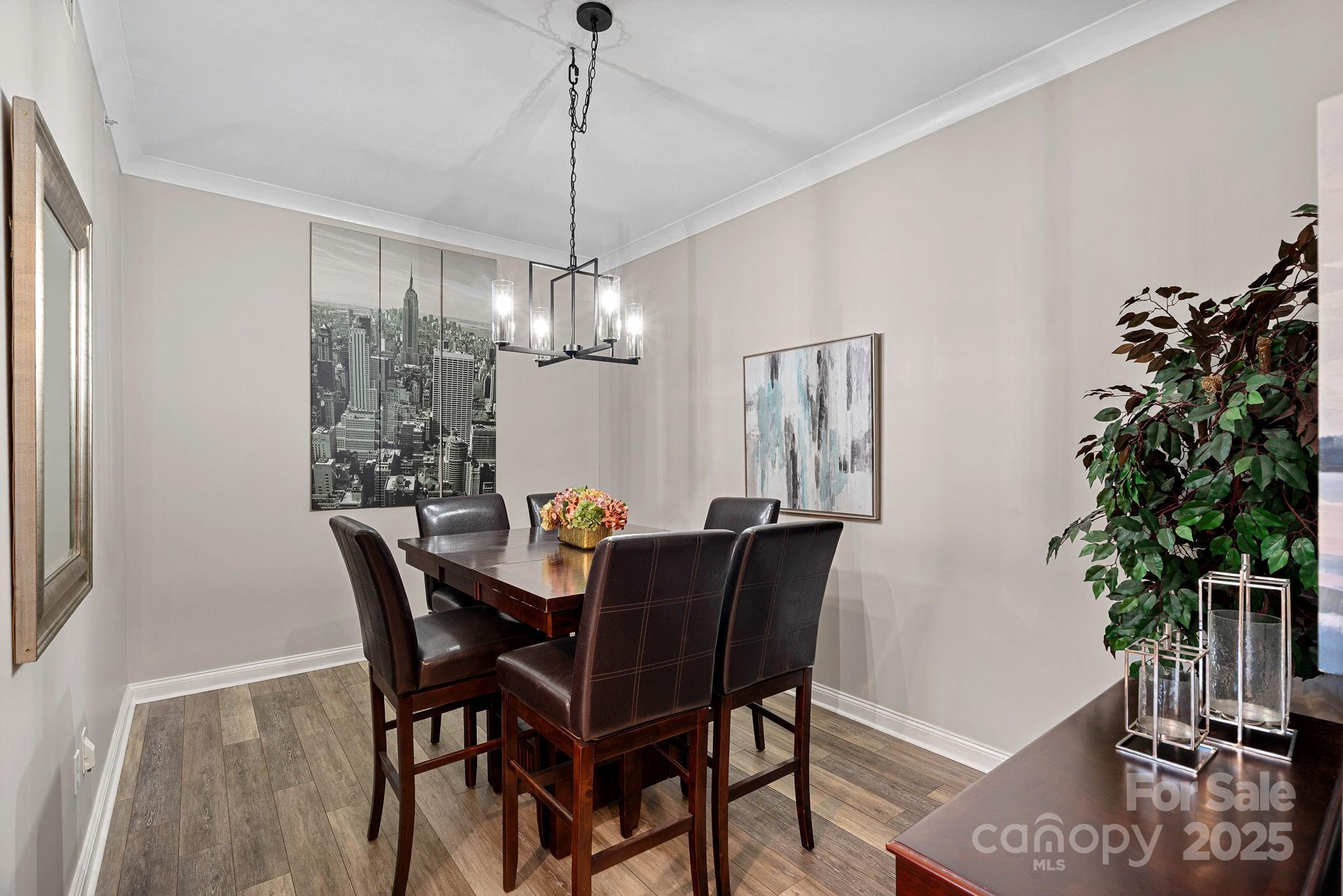315 Arlington Avenue #607 — Charlotte