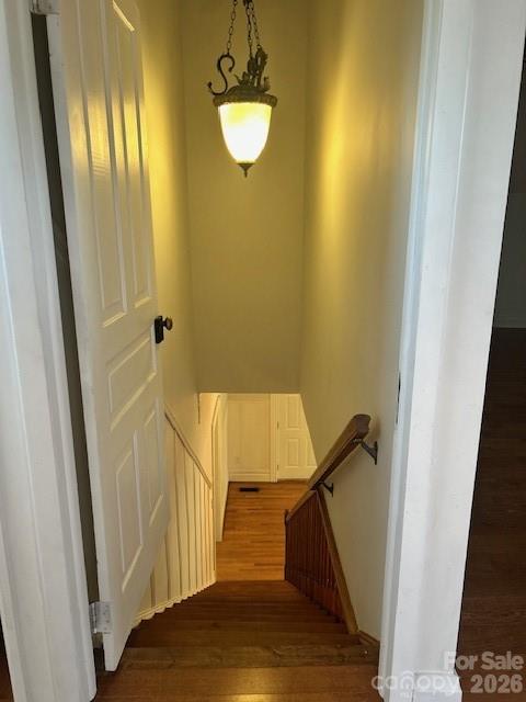 743 S College Avenue — Newton