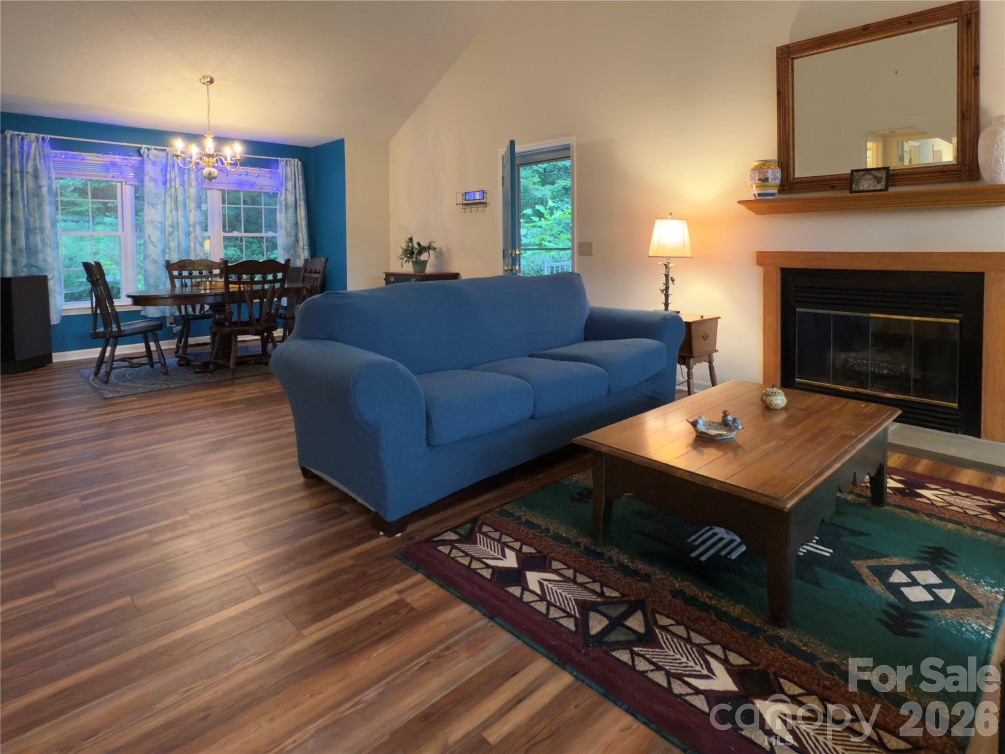 40 Sanctuary Drive — Burnsville