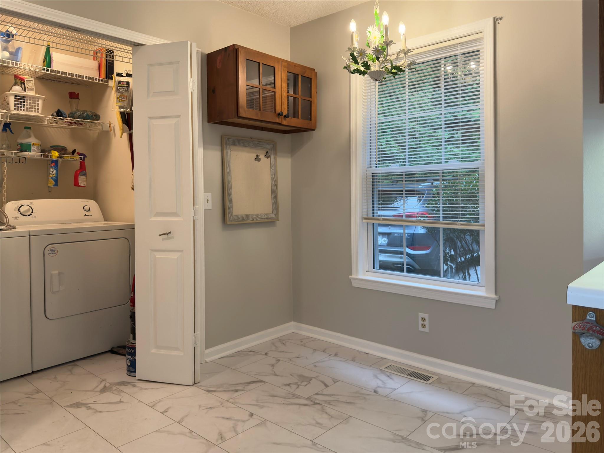 40 Sanctuary Drive — Burnsville