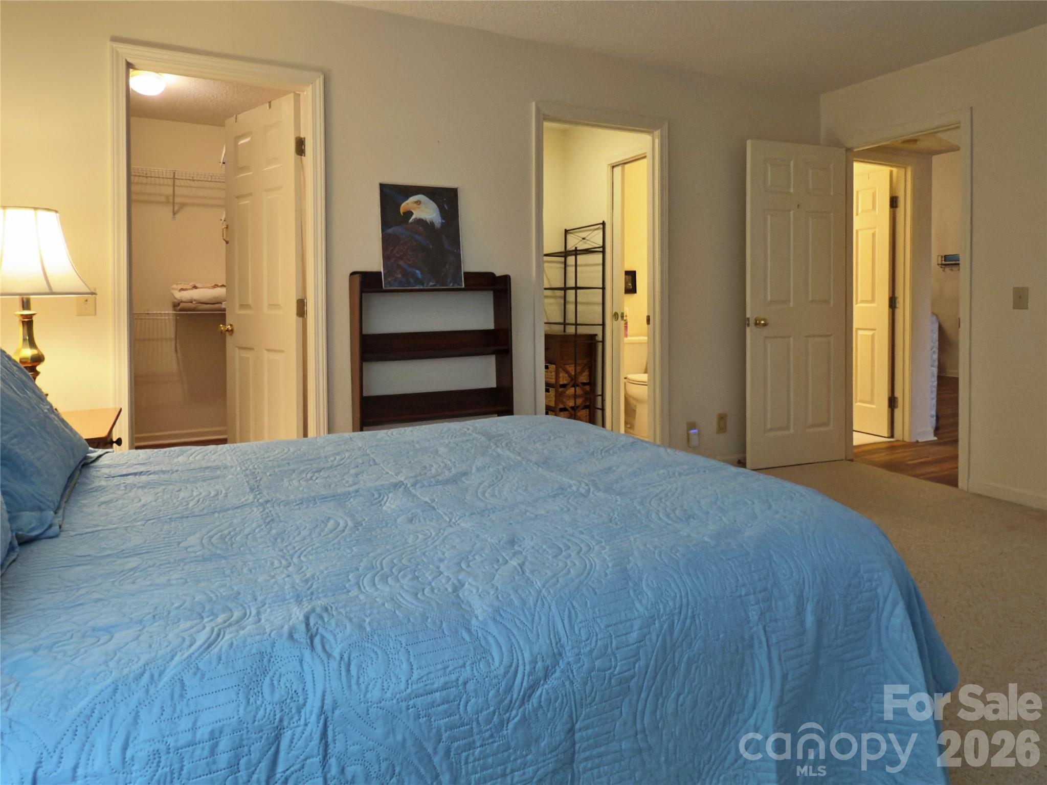 40 Sanctuary Drive — Burnsville