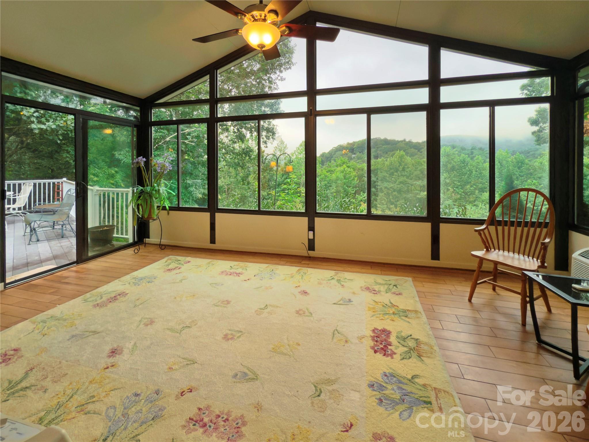 40 Sanctuary Drive — Burnsville