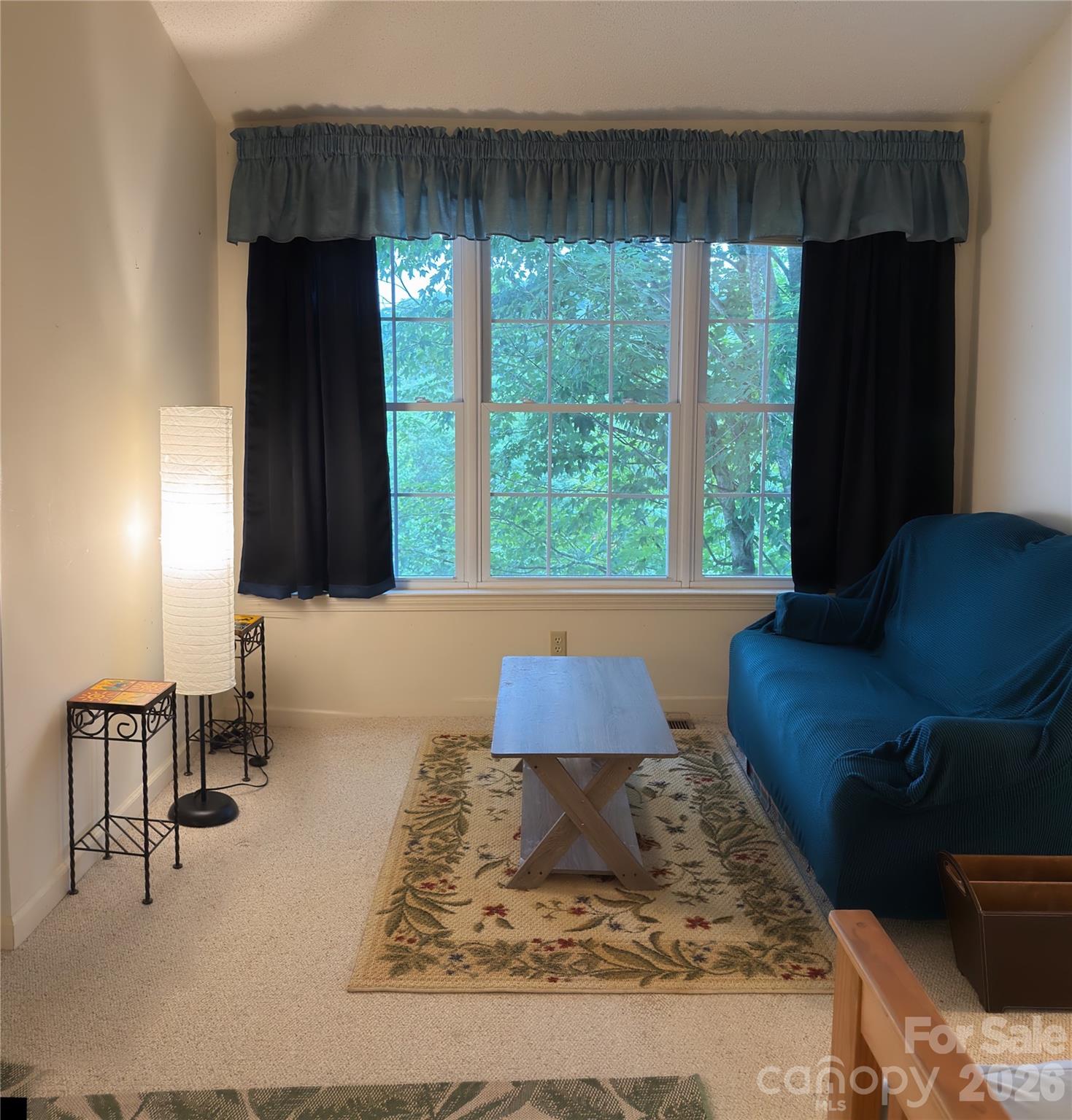 40 Sanctuary Drive — Burnsville