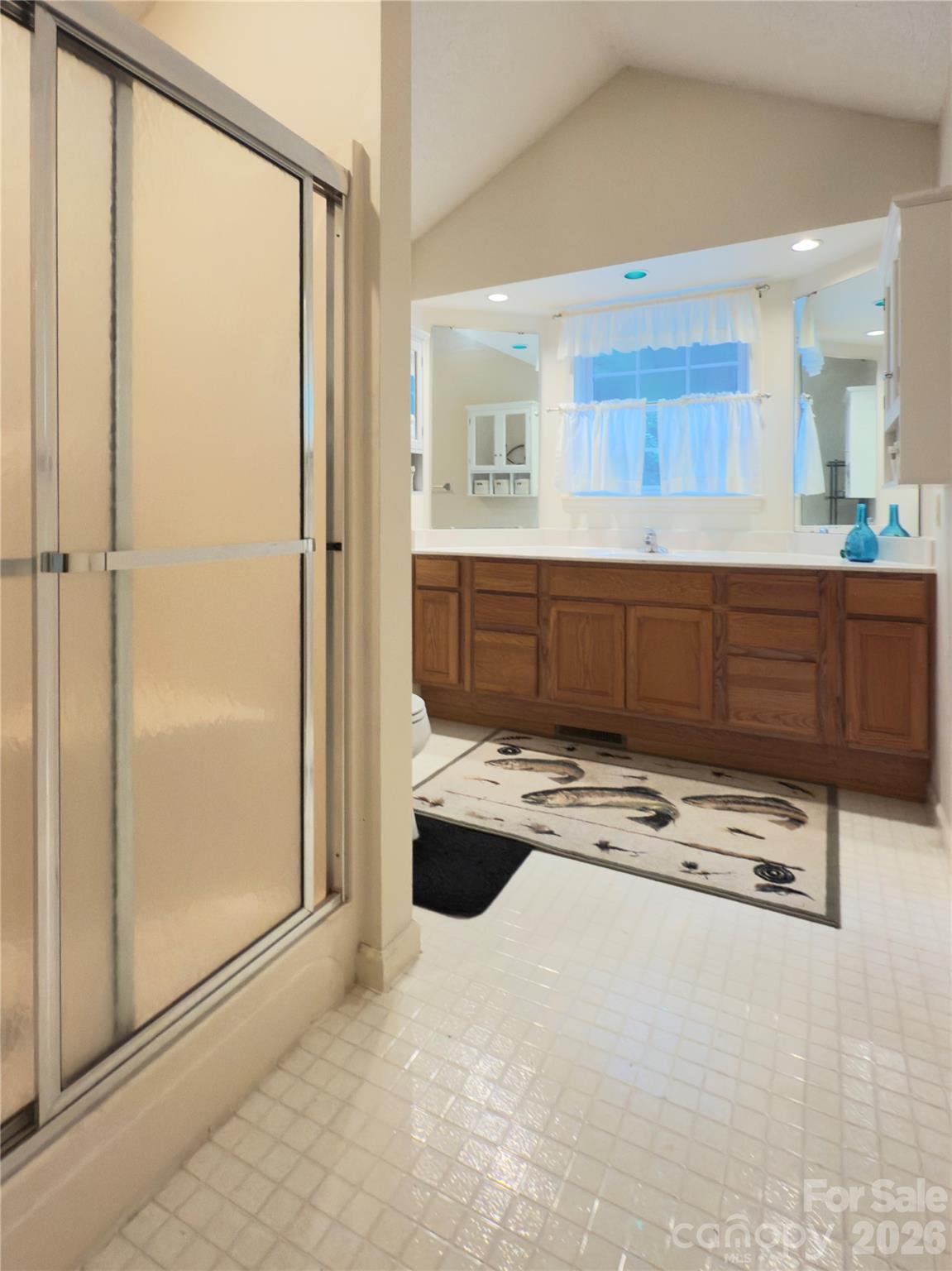 40 Sanctuary Drive — Burnsville
