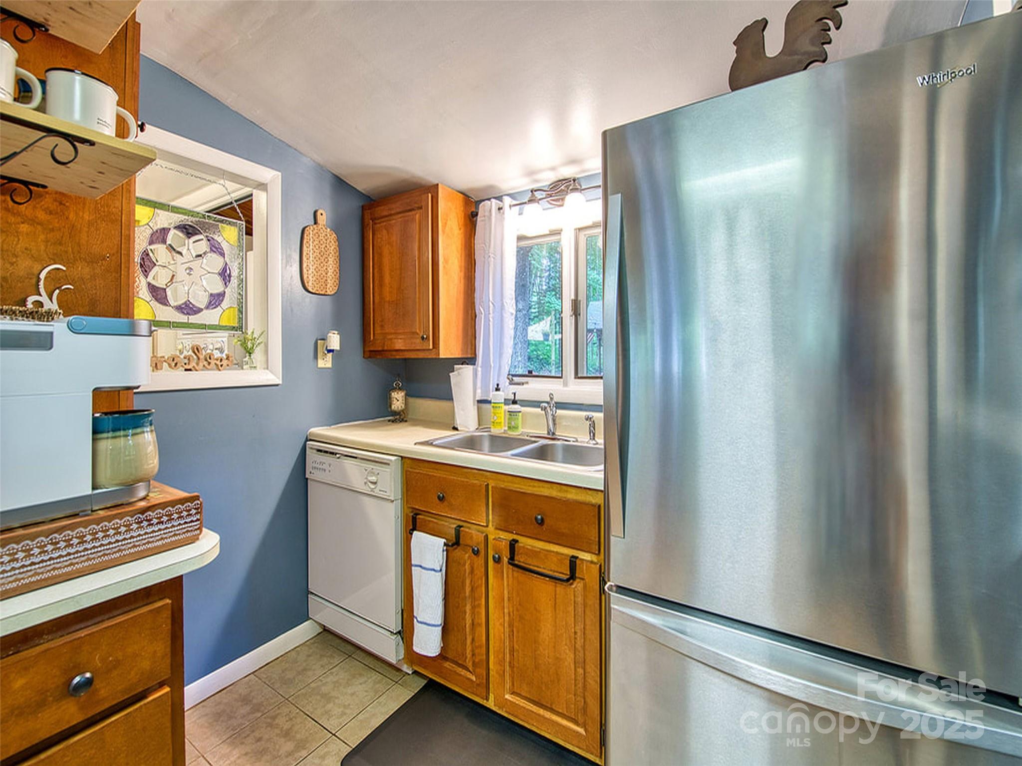 290 Dogwood Drive — Maggie Valley