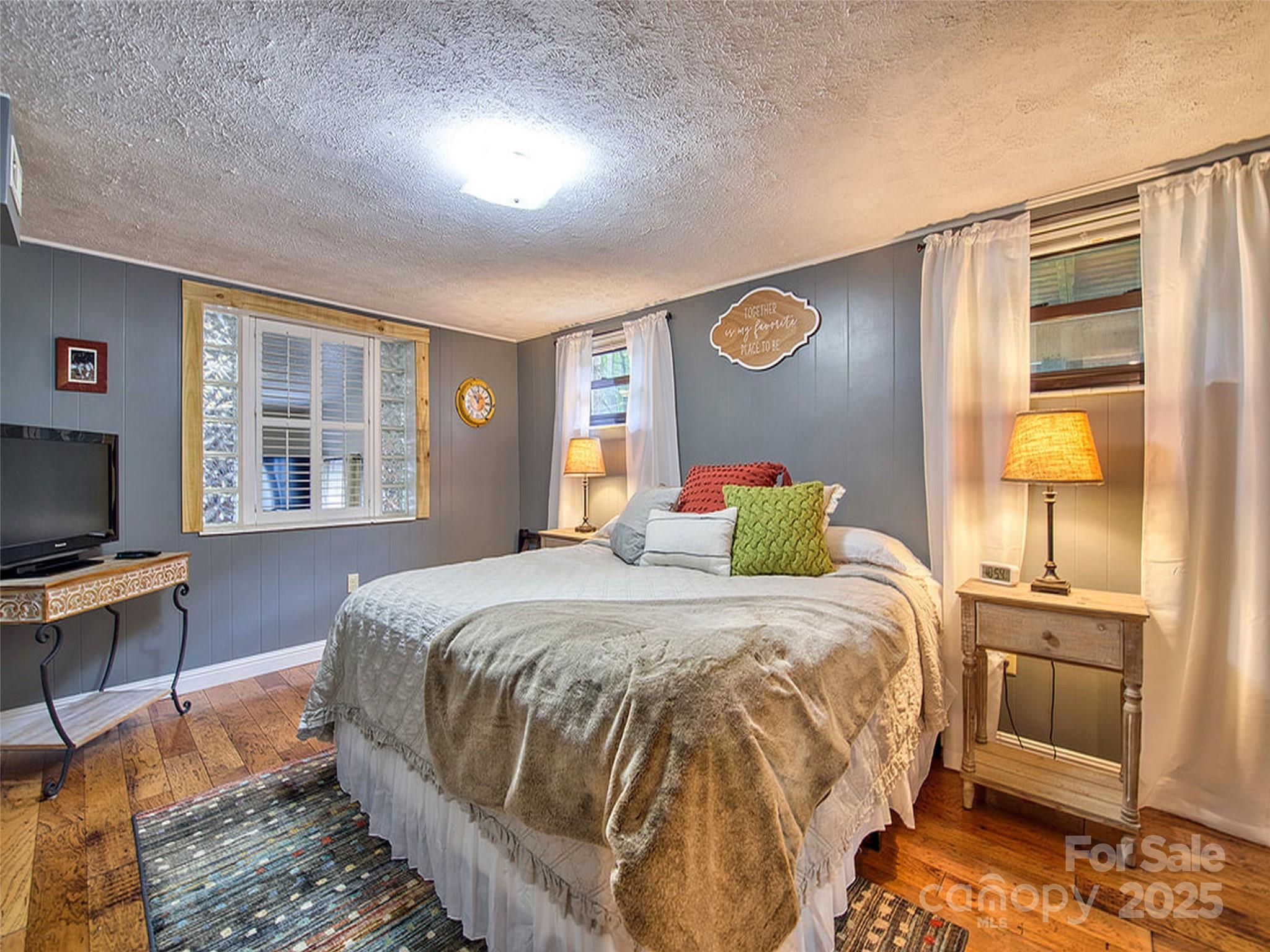 290 Dogwood Drive — Maggie Valley