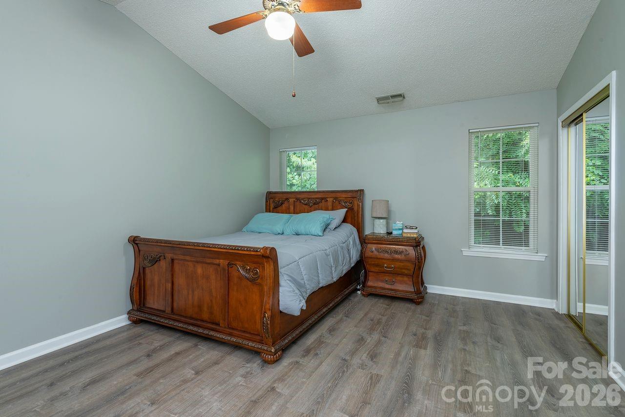 1303 Hyde Park Drive — Asheville