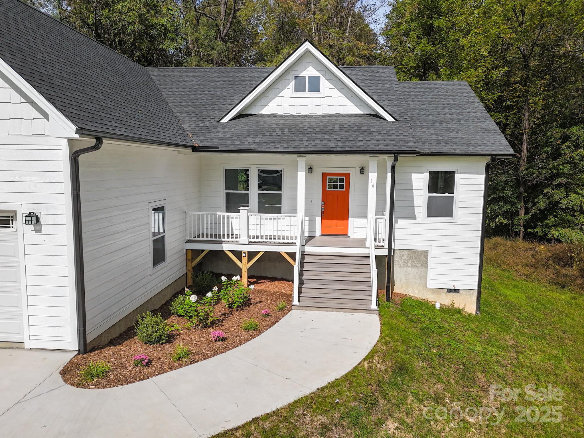 14 Holcombe Road — Candler