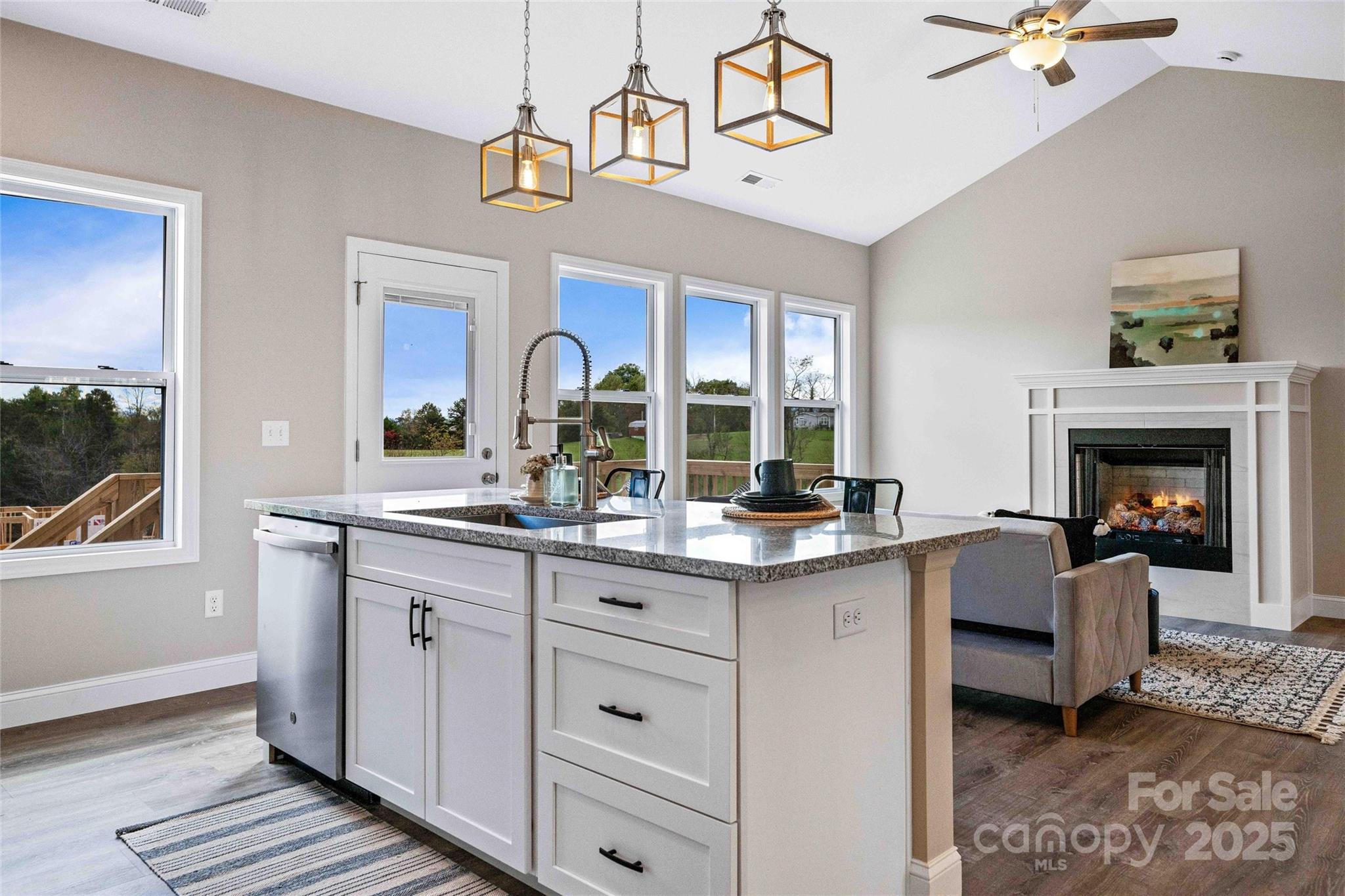 14 Holcombe Road — Candler
