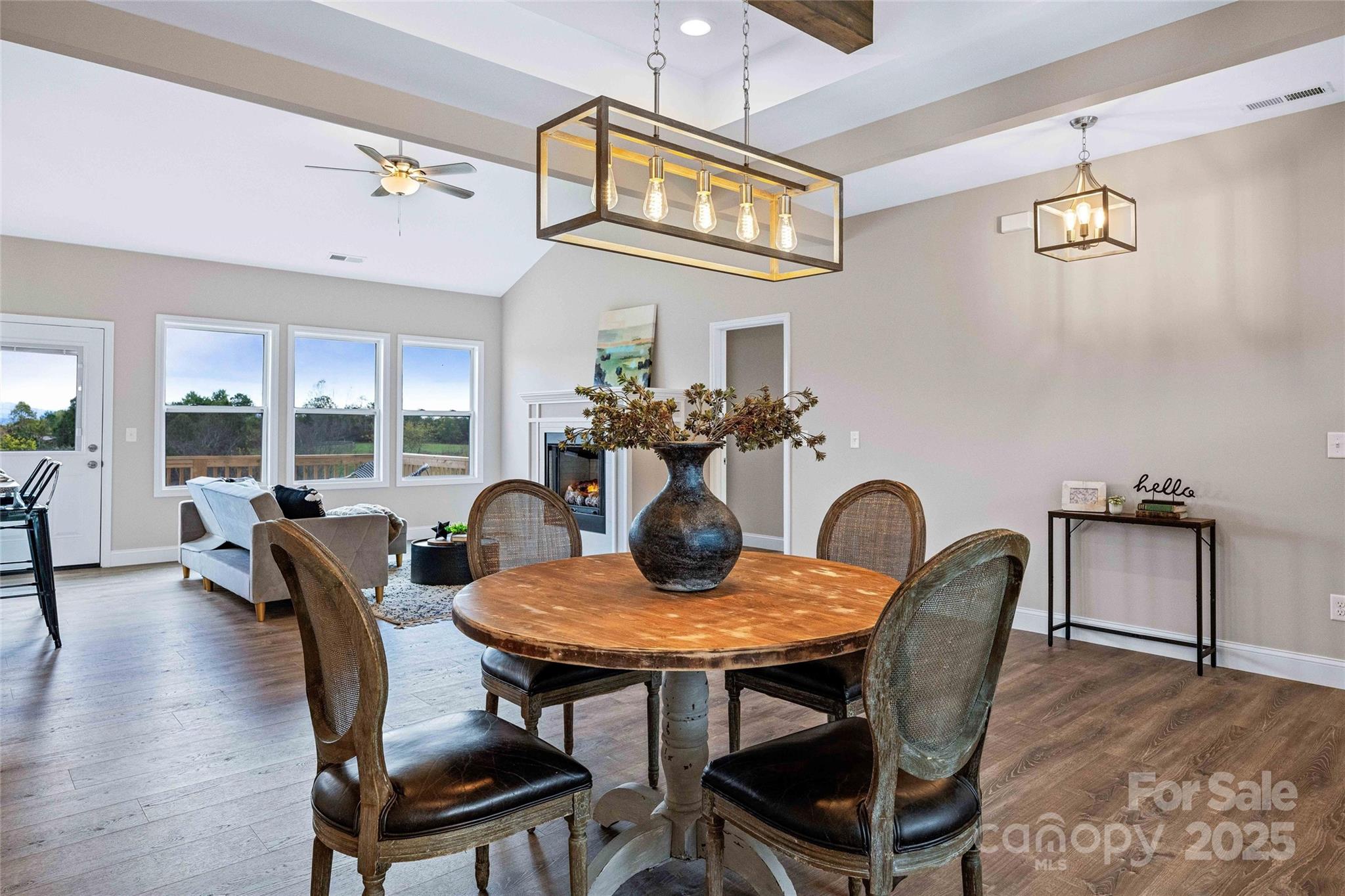 14 Holcombe Road — Candler