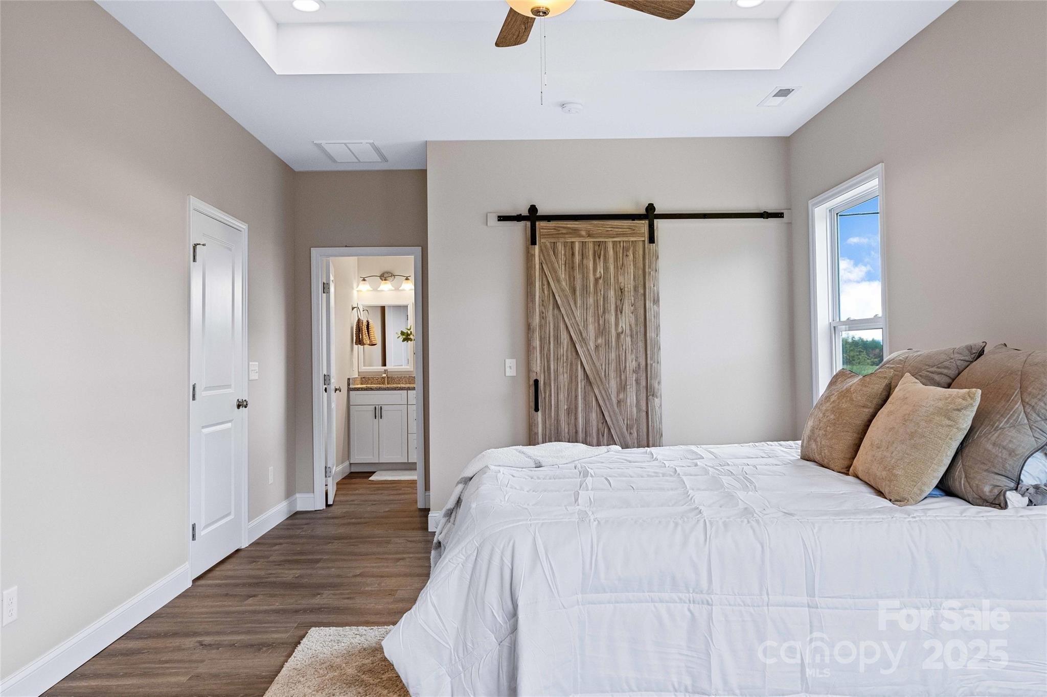 14 Holcombe Road — Candler
