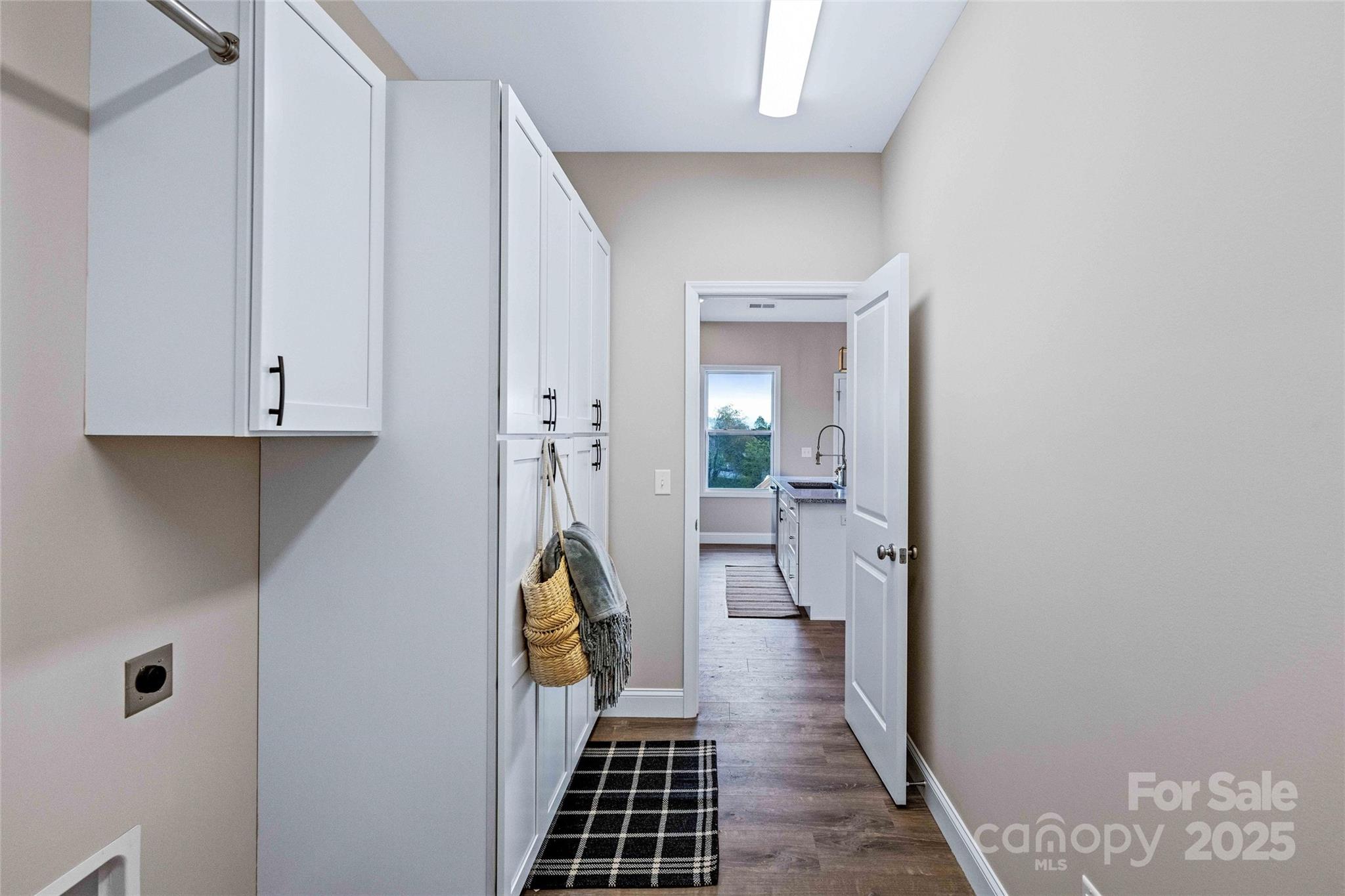 14 Holcombe Road — Candler
