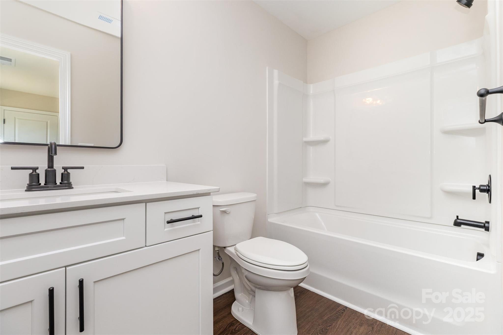 2063 Sadler Woods Lane — Charlotte