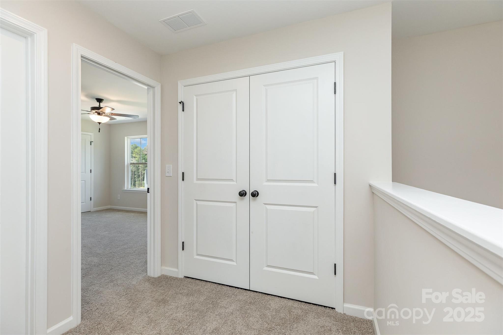 2063 Sadler Woods Lane — Charlotte