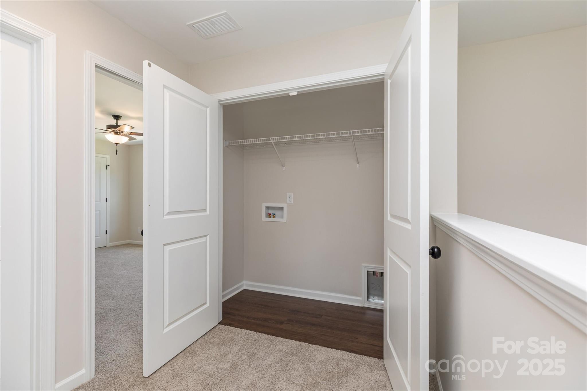 2063 Sadler Woods Lane — Charlotte