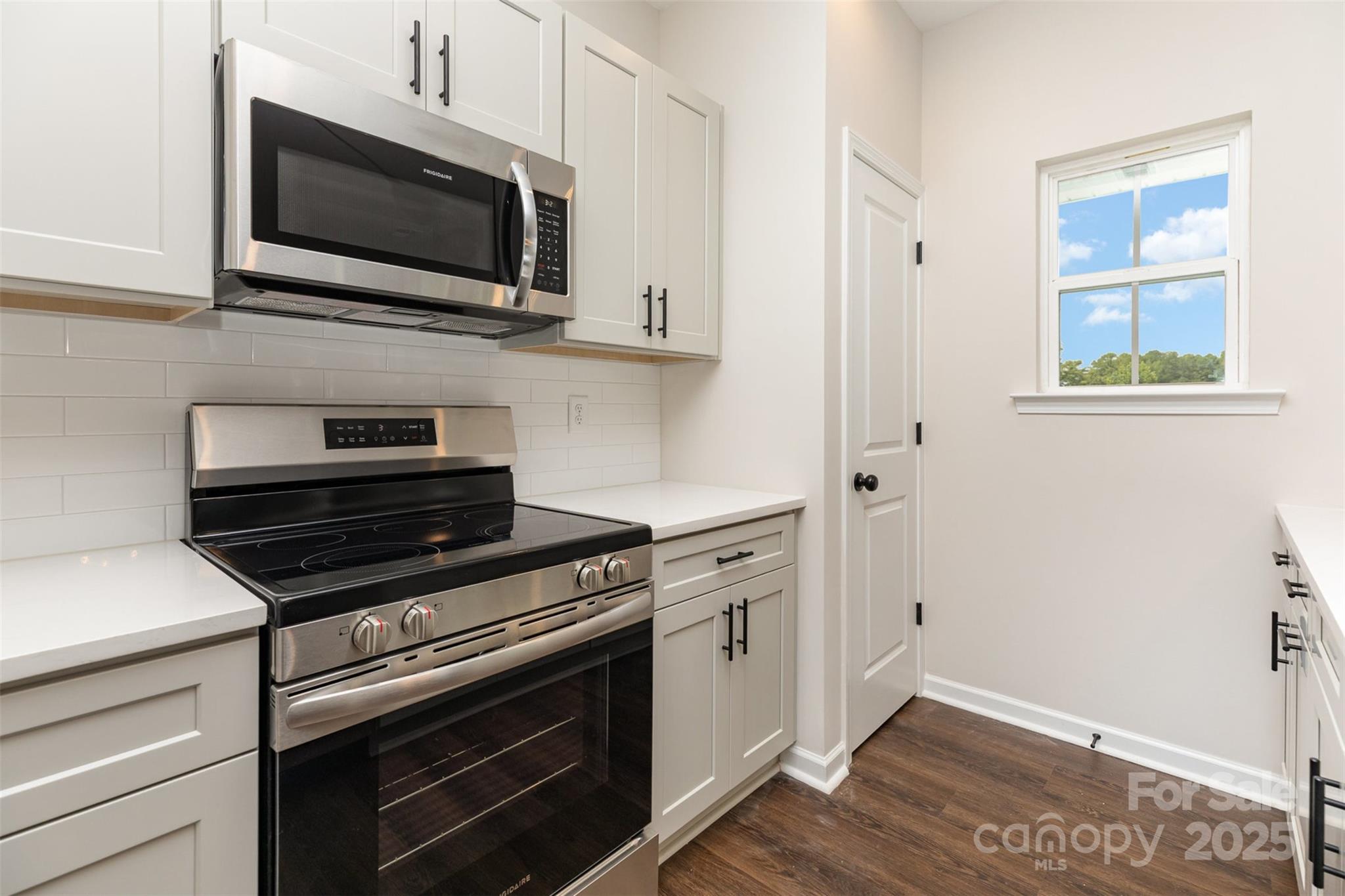 2063 Sadler Woods Lane — Charlotte