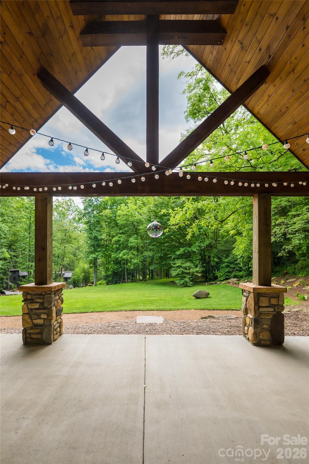 1037 Newberry Creek Road — Old Fort