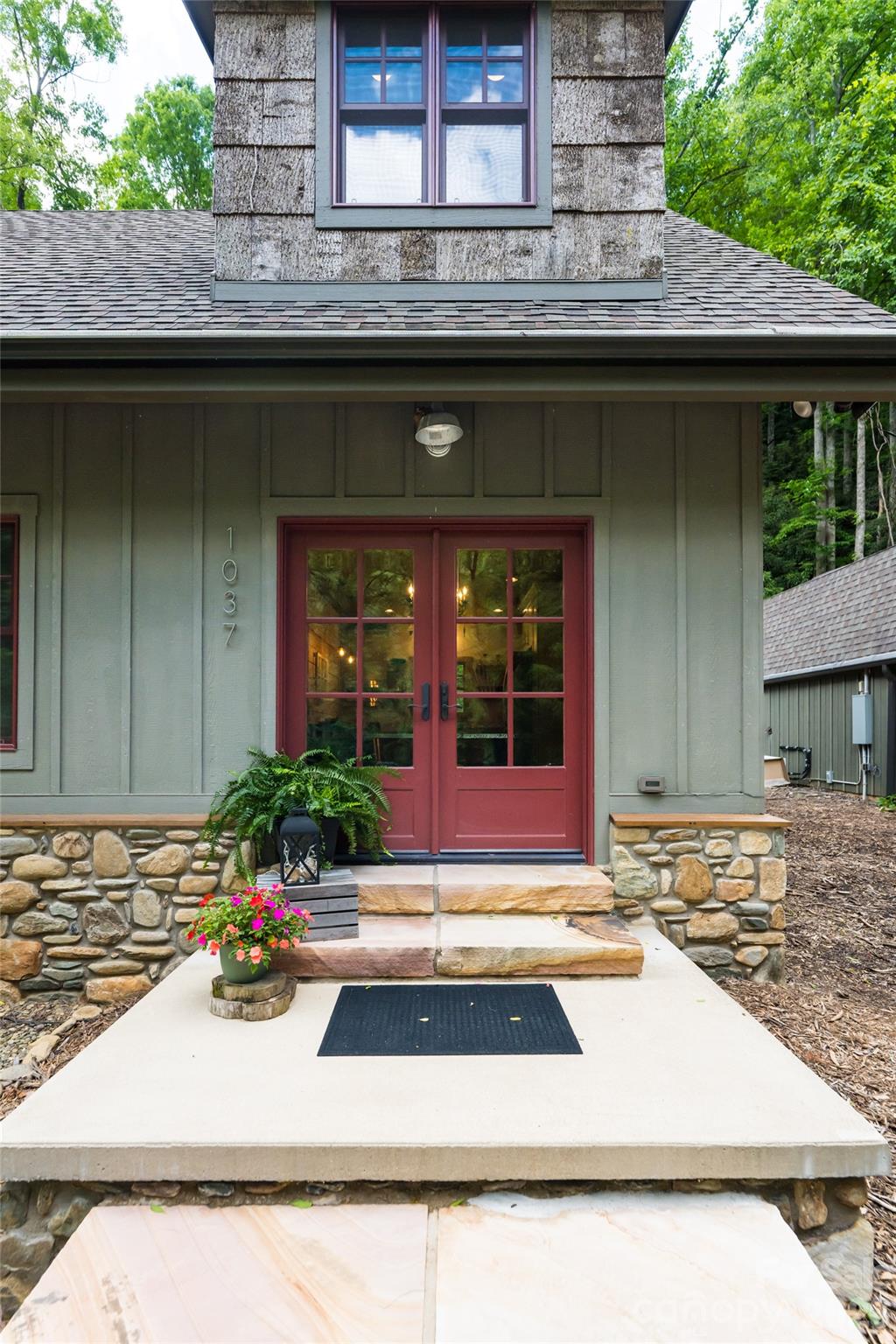 1037 Newberry Creek Road — Old Fort