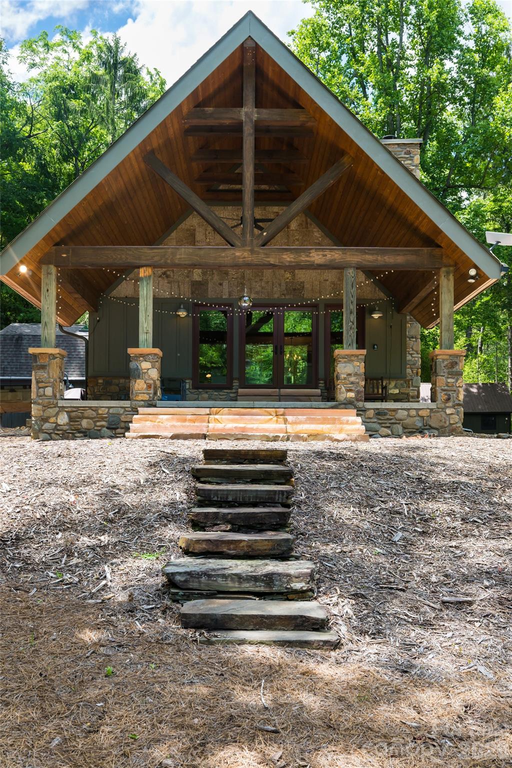 1037 Newberry Creek Road — Old Fort