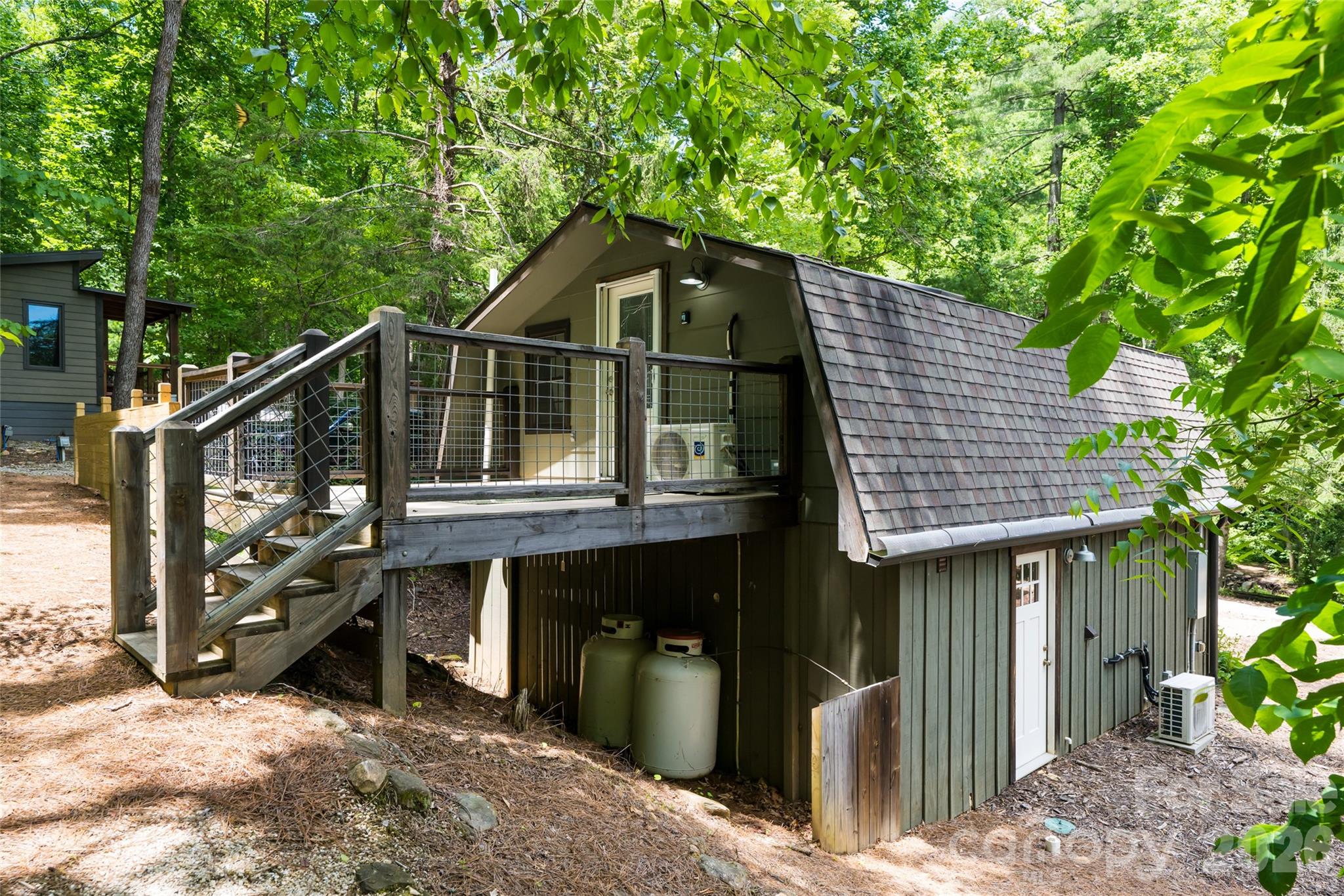 1037 Newberry Creek Road — Old Fort