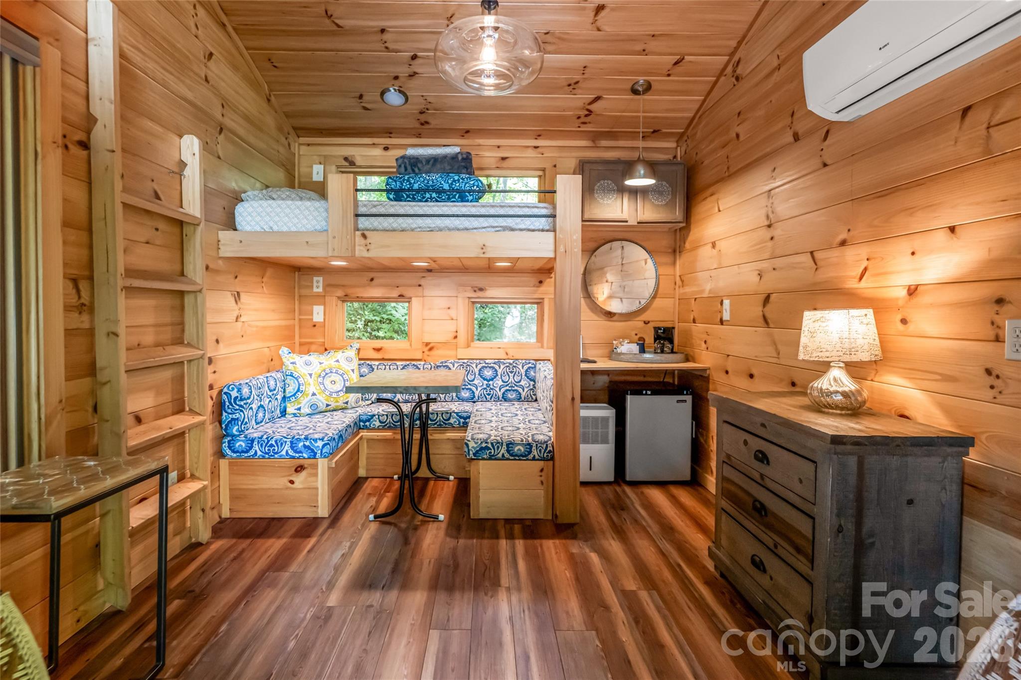 1037 Newberry Creek Road — Old Fort