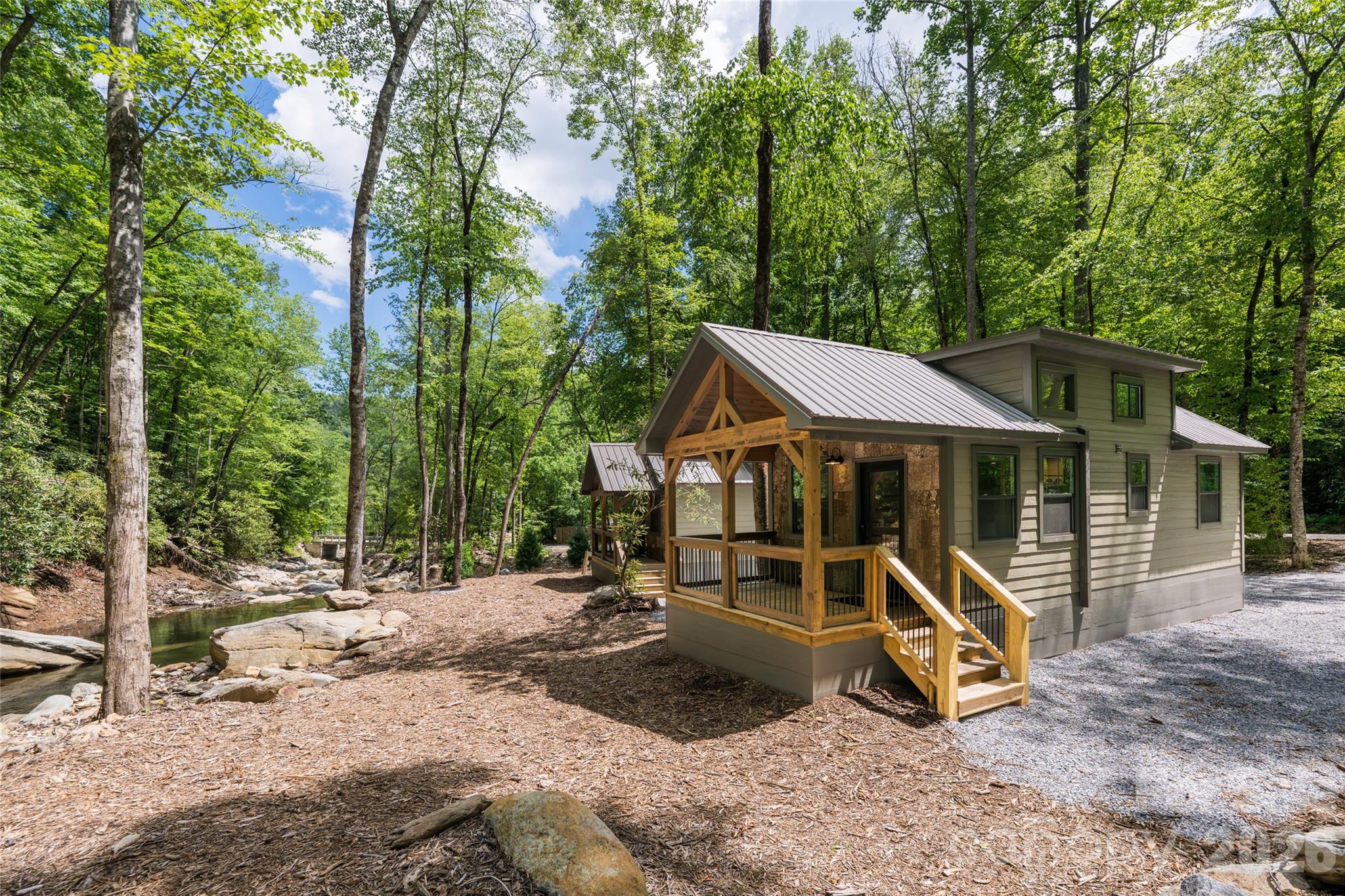 1037 Newberry Creek Road — Old Fort