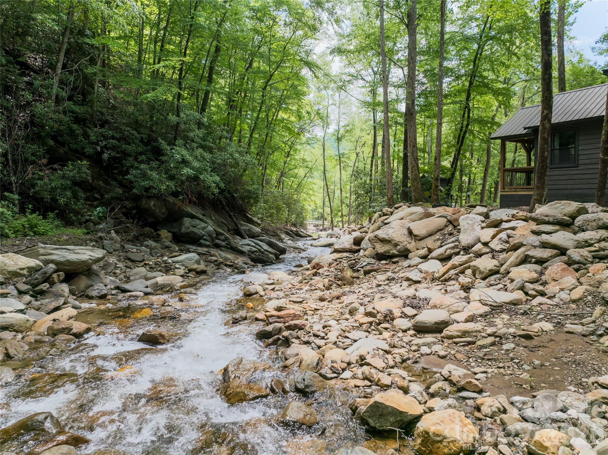 1037 Newberry Creek Road — Old Fort