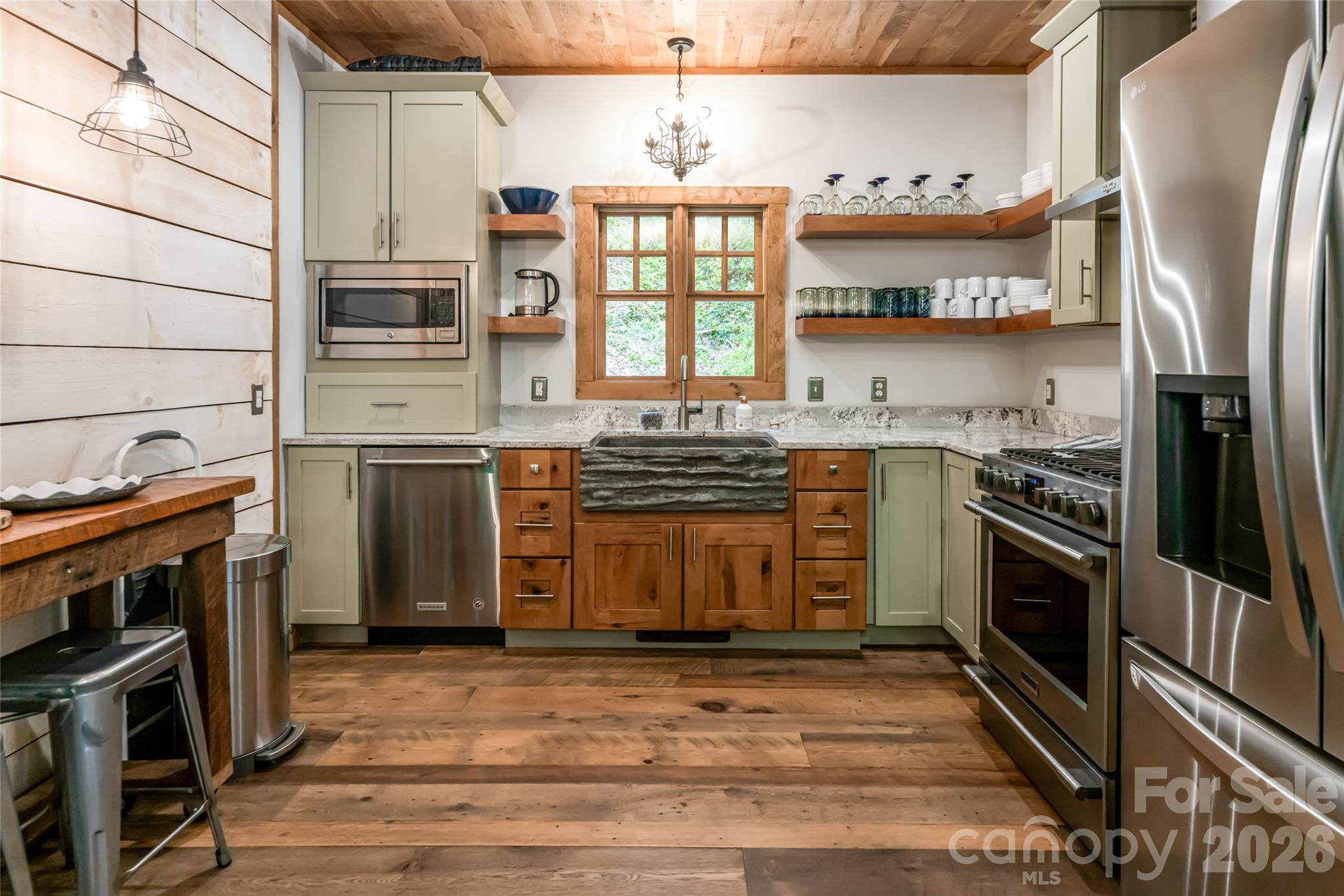 1037 Newberry Creek Road — Old Fort